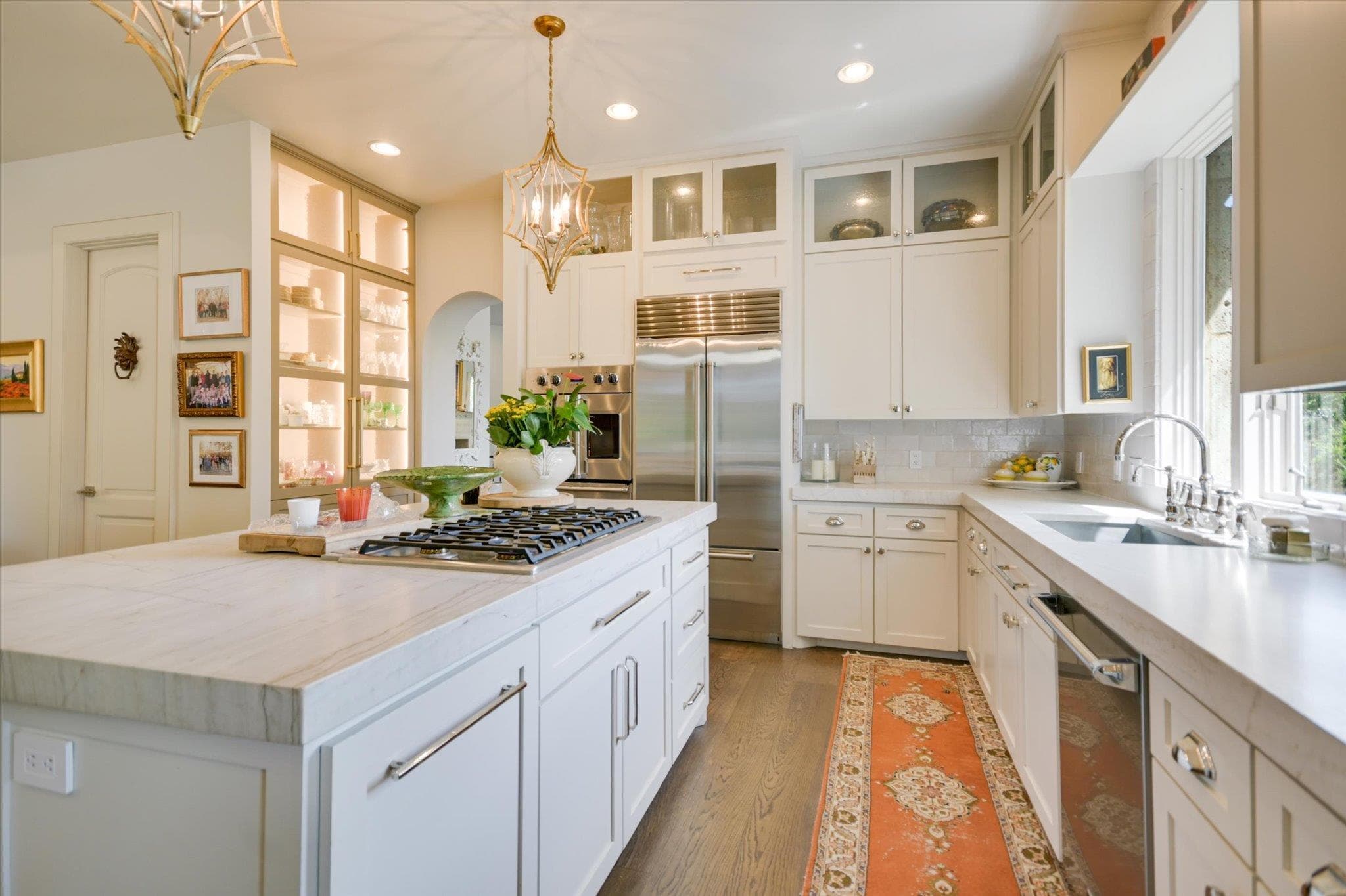 2305 Barton Creek Blvd #20