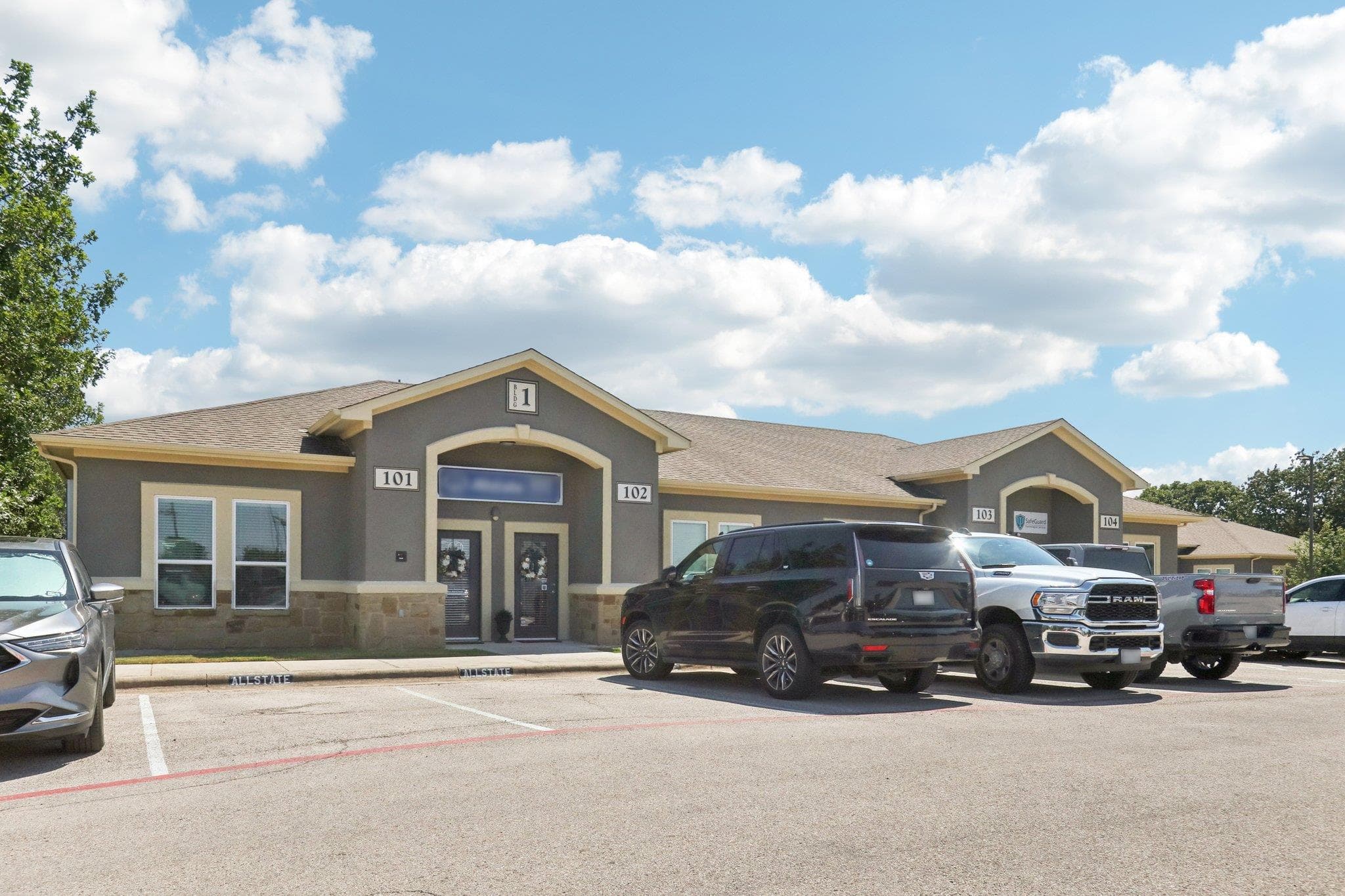 2301 S Bagdad Rd #103