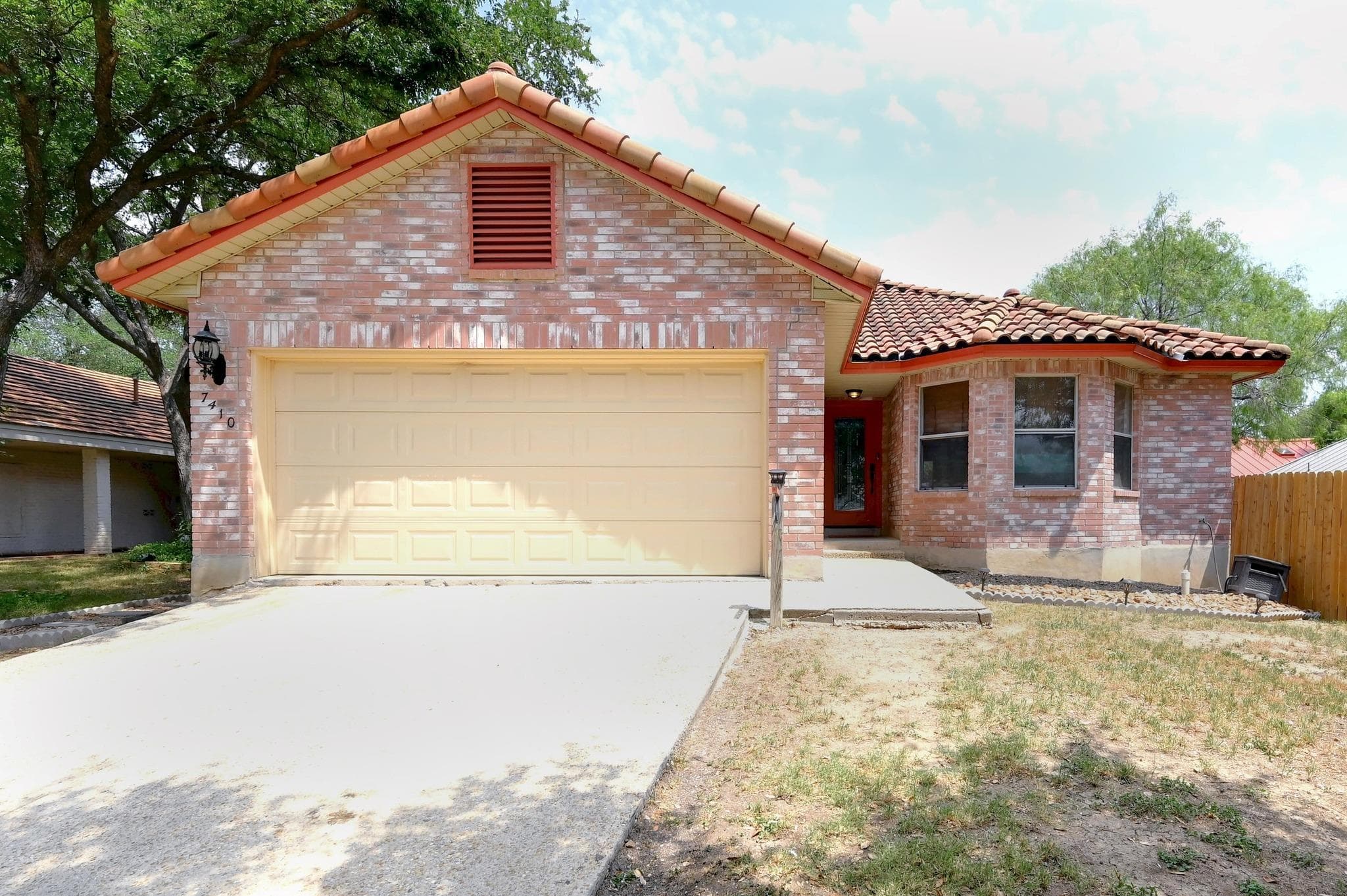 7410 Tom Watson Ct