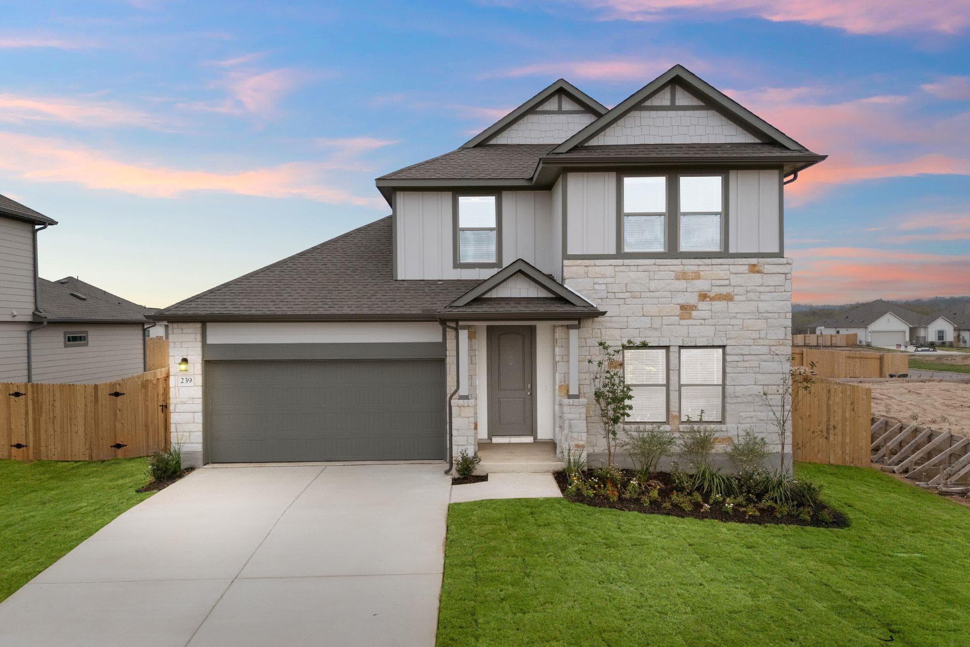 239 Red Tail Hawk Ln