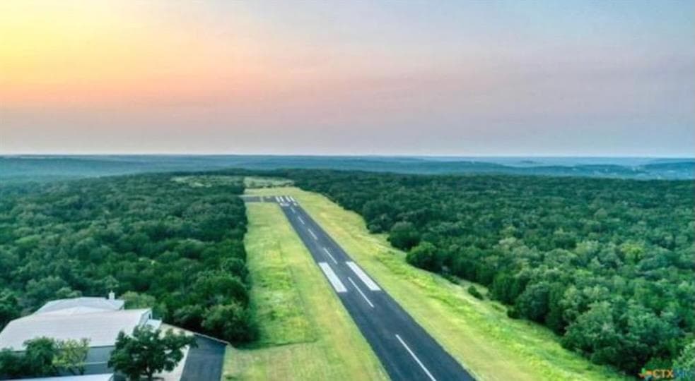 218 Flightline Rd #7