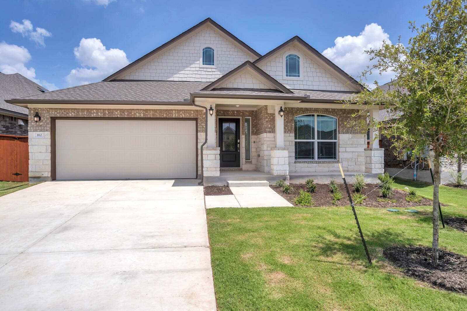 162 Coronella Dr
