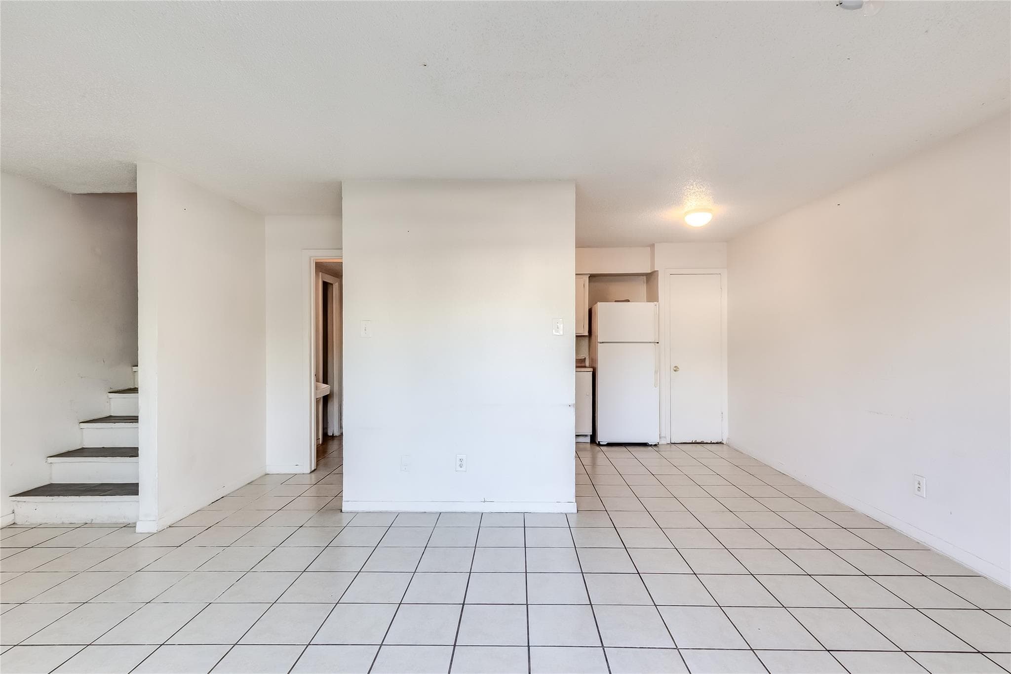 2215 Mission Hill Cir None #103