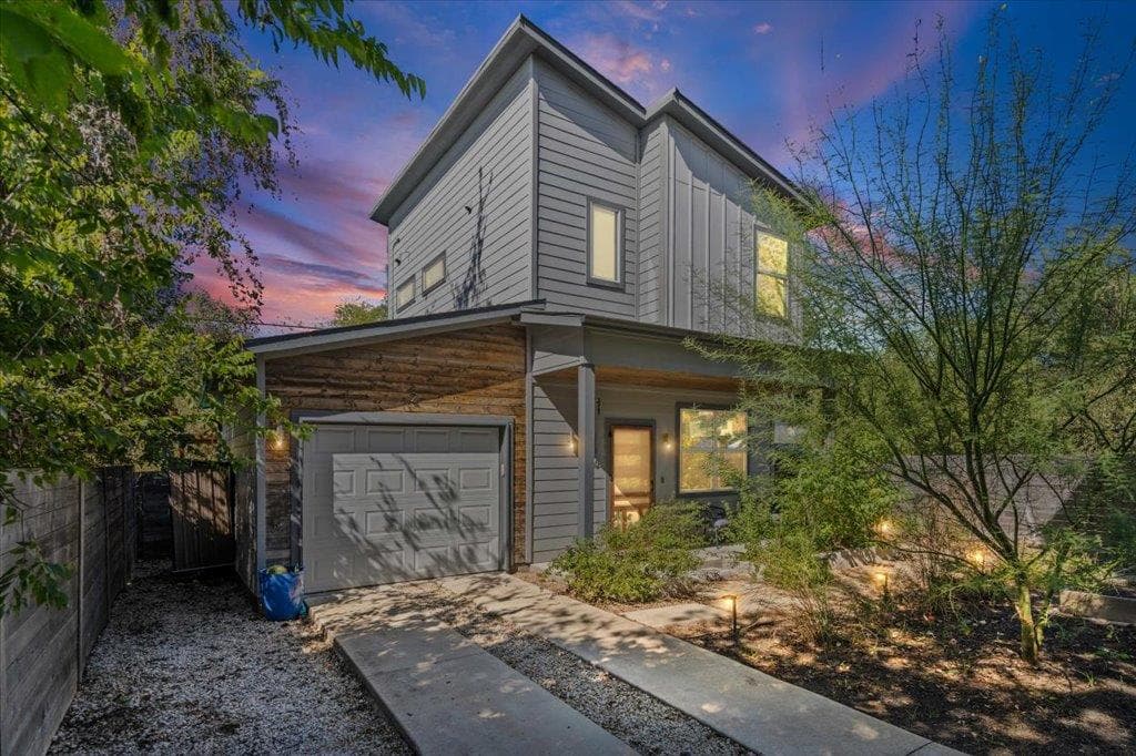 706 SHORT KEMP St #2