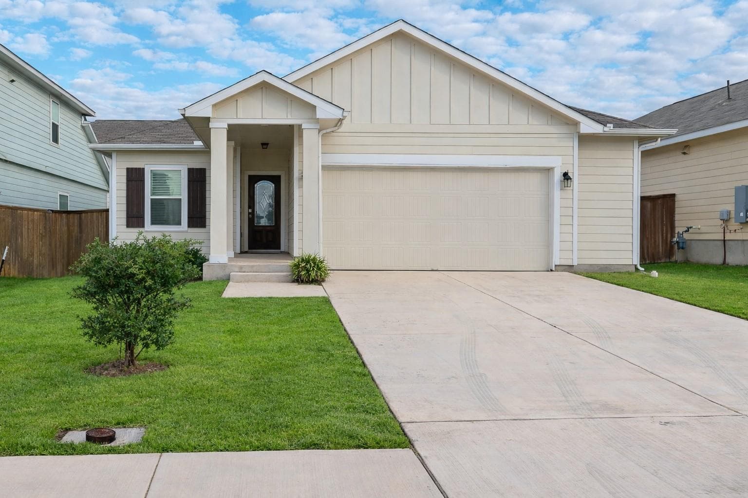 216 Blue Hibiscus Dr