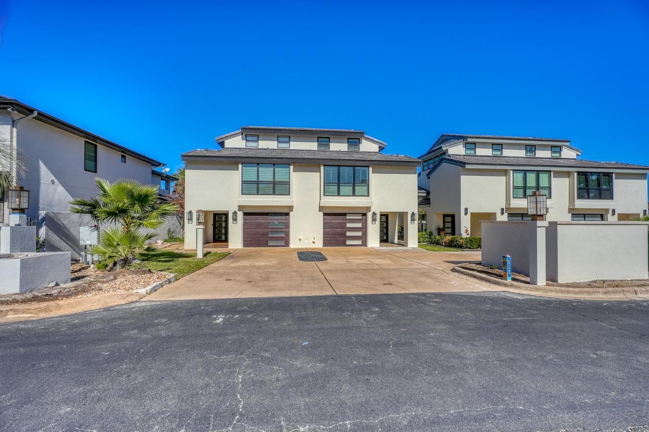 528 Lighthouse Drive Dr #6
