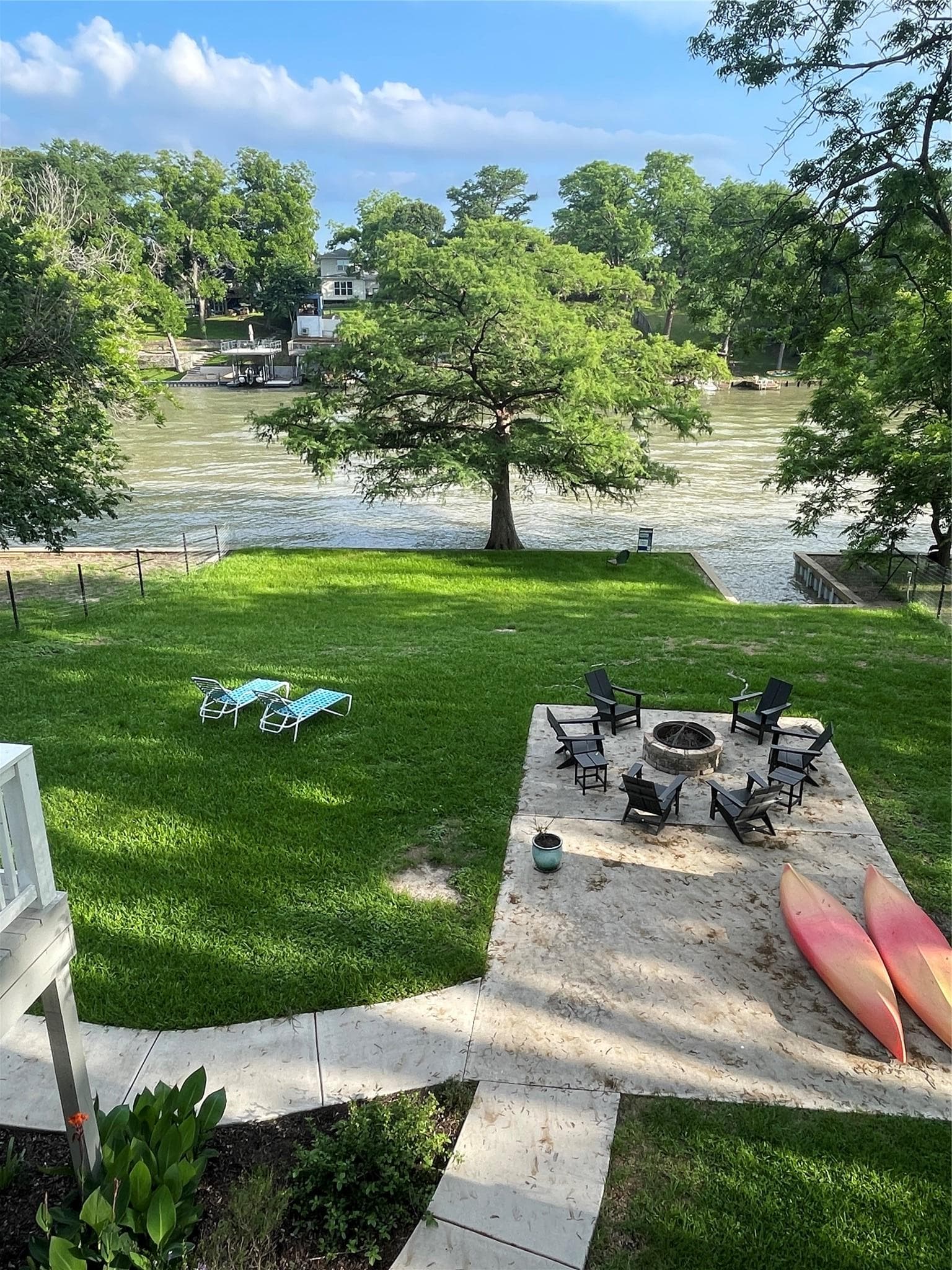 279 Waltons Way