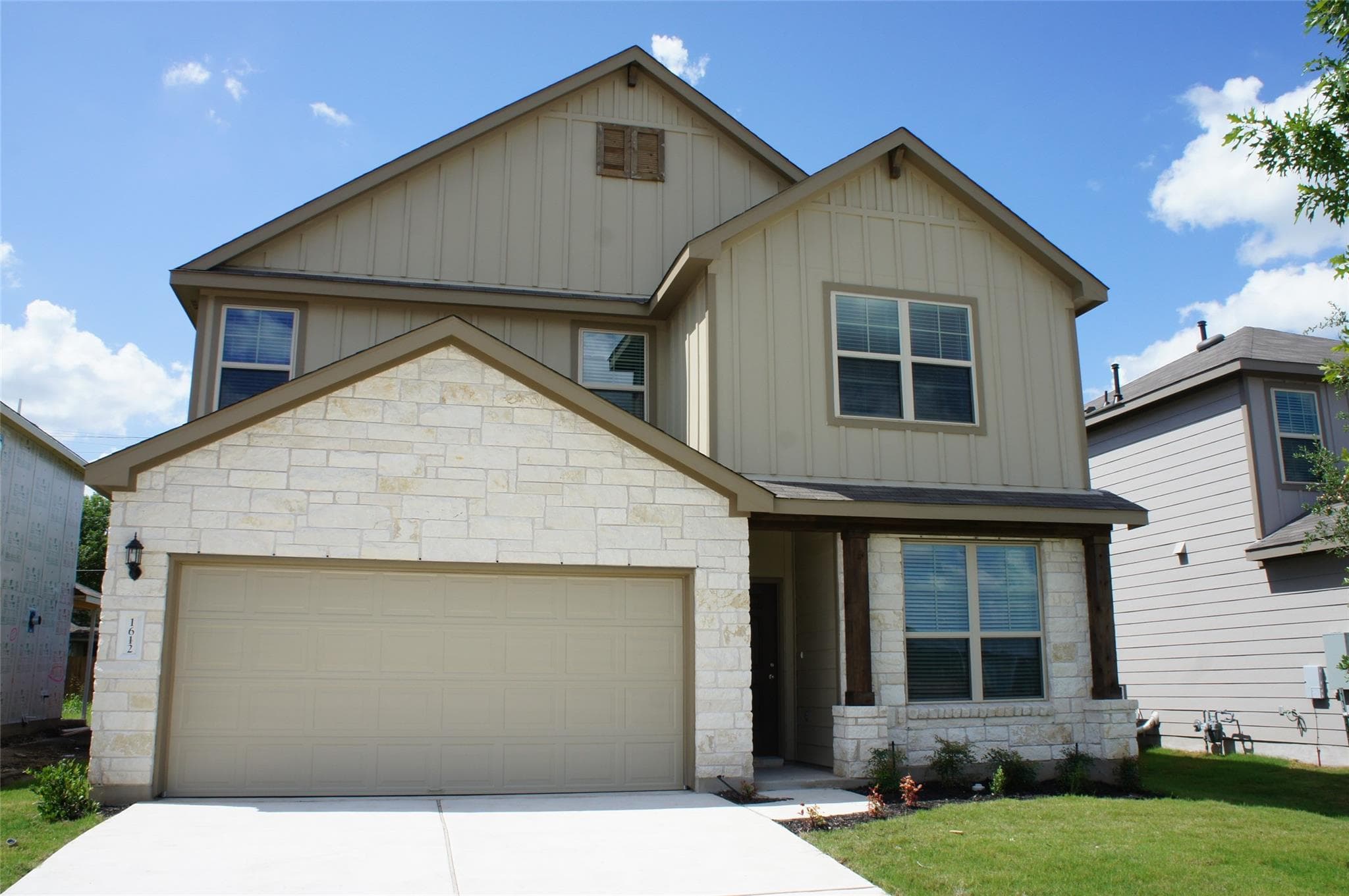 1612 Cliffbrake Way