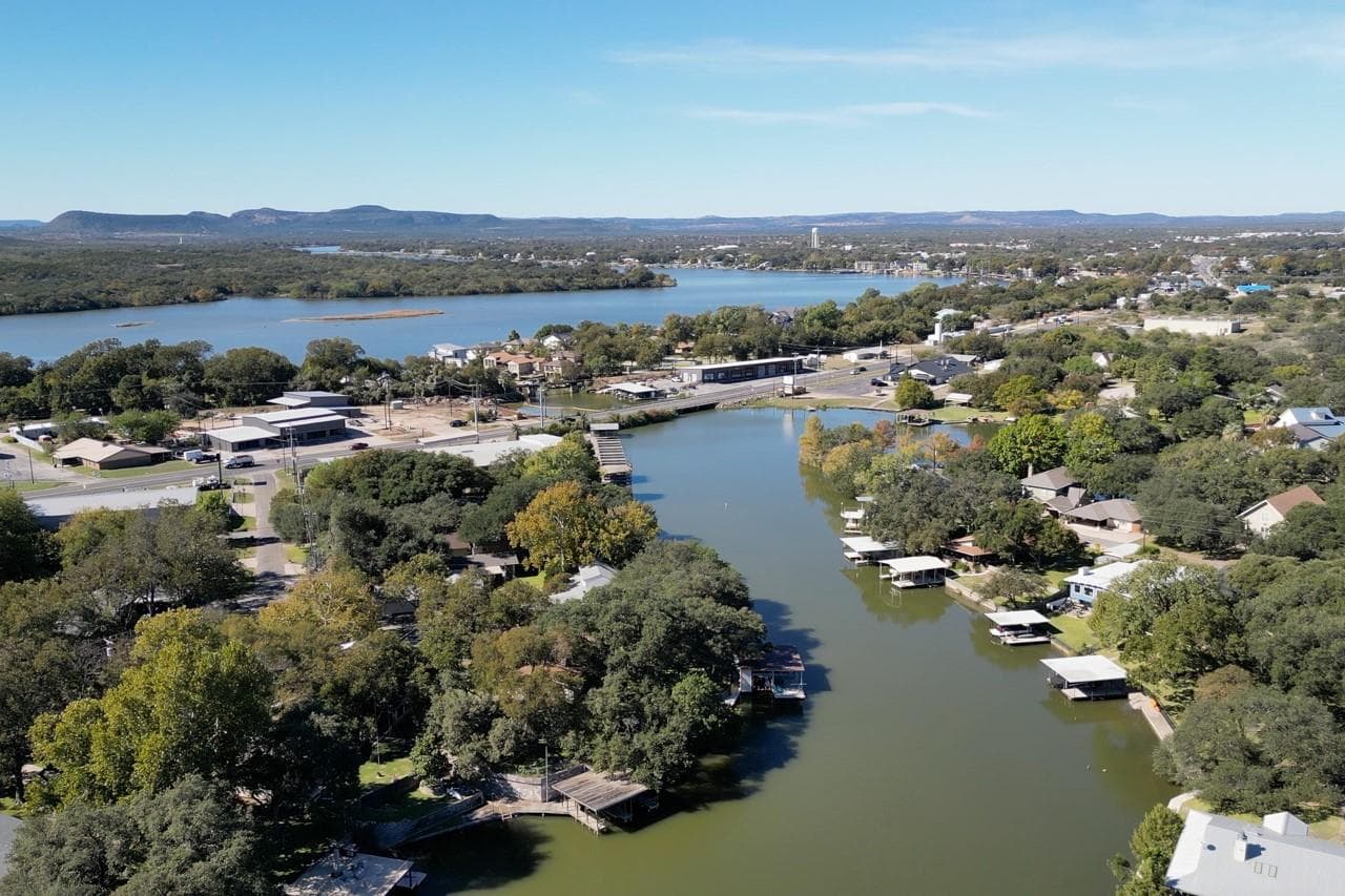 1117 County Road 132B None