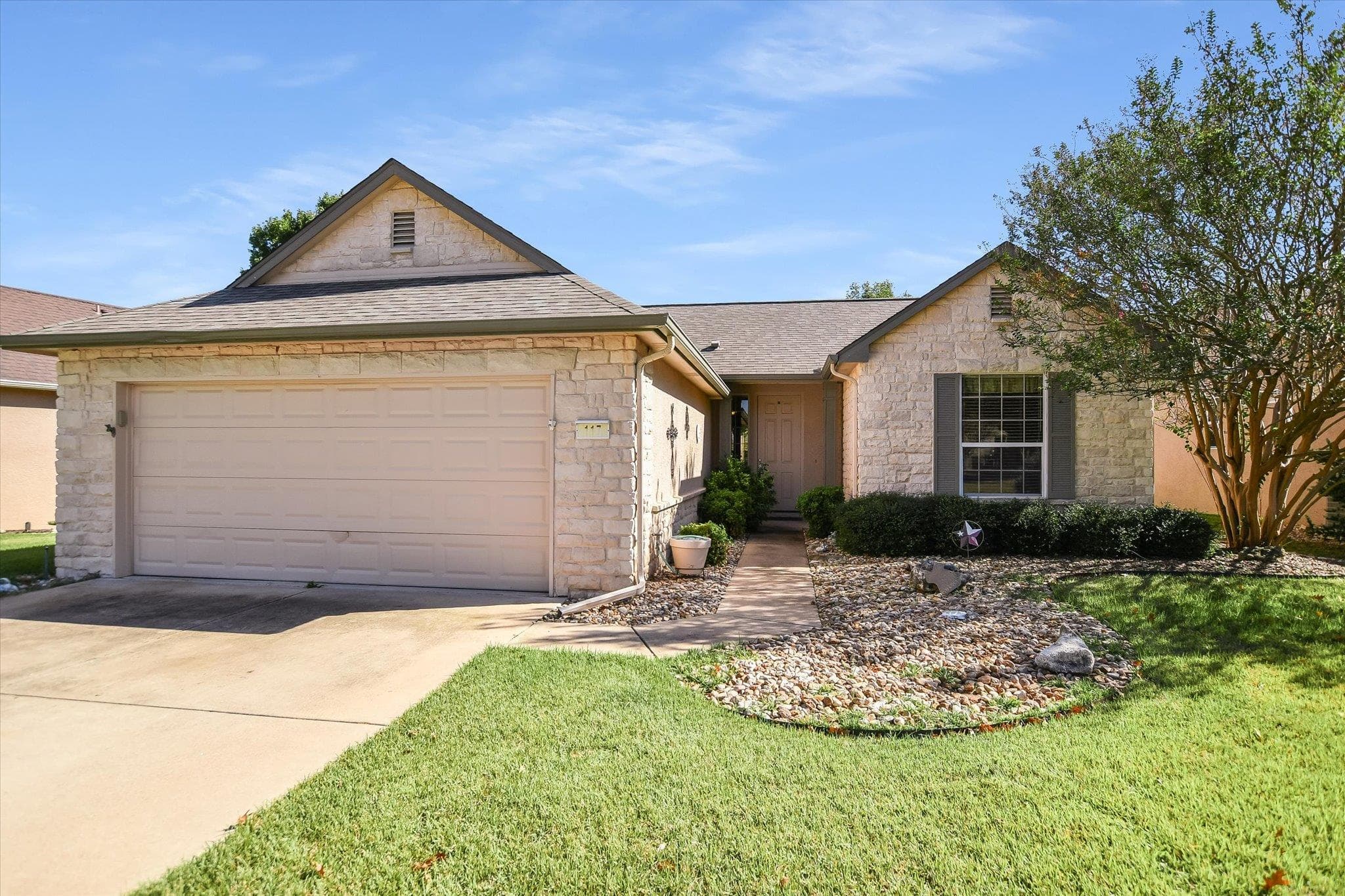 117 Beautybush Trl