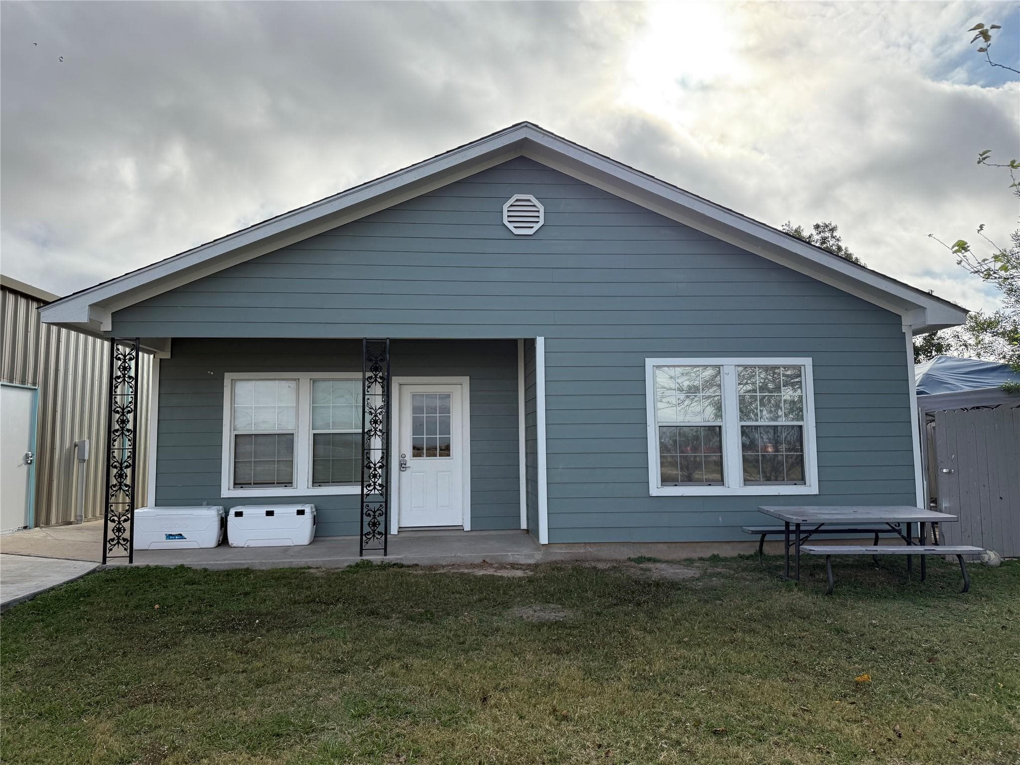 144 14405 FM 973 Manor Texas 78653 None