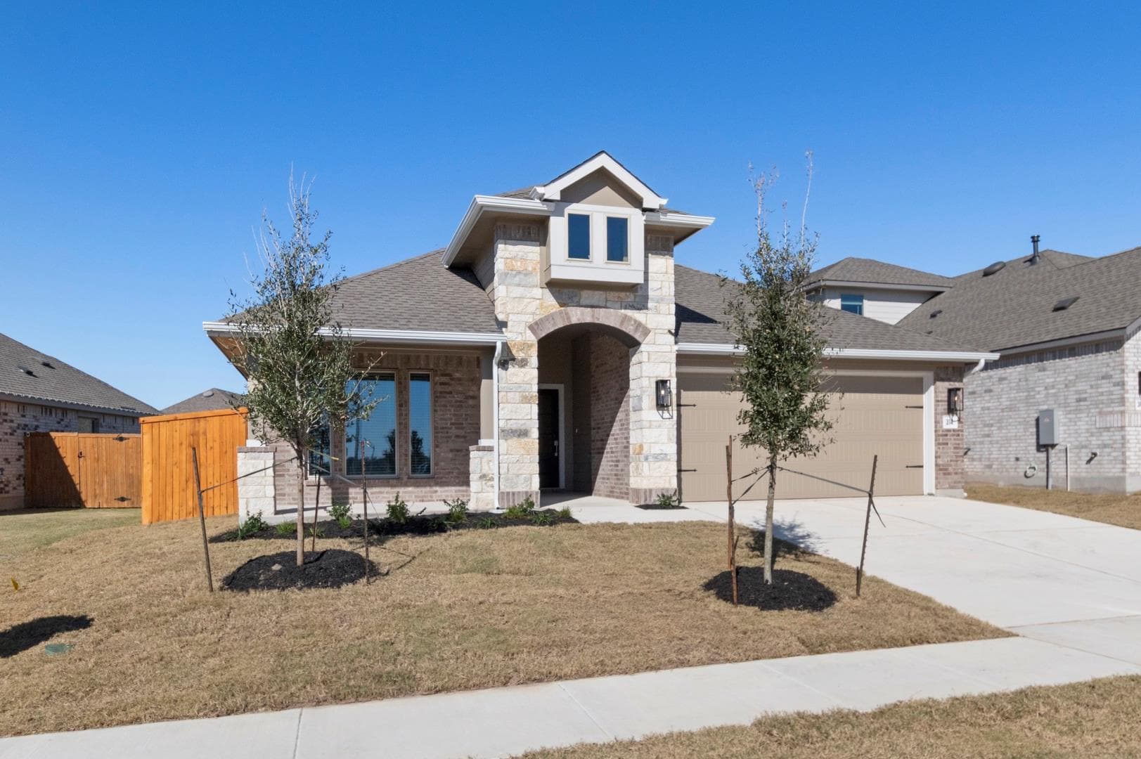 314 Bay Breeze Dr