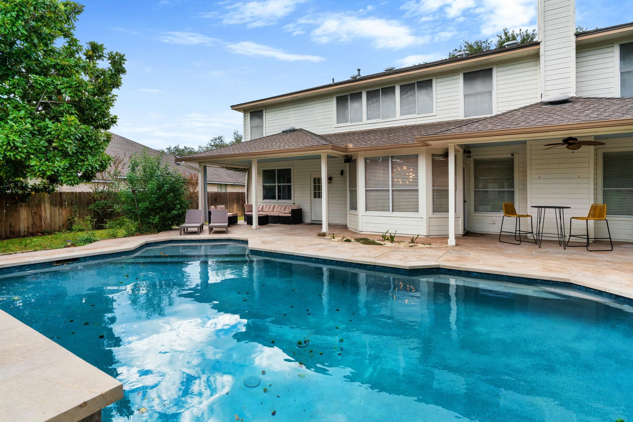 807 Clarence Bohls Ln