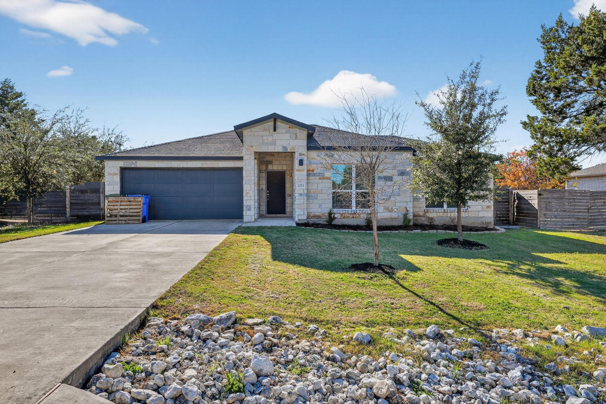 20703 Ridgeview Rd