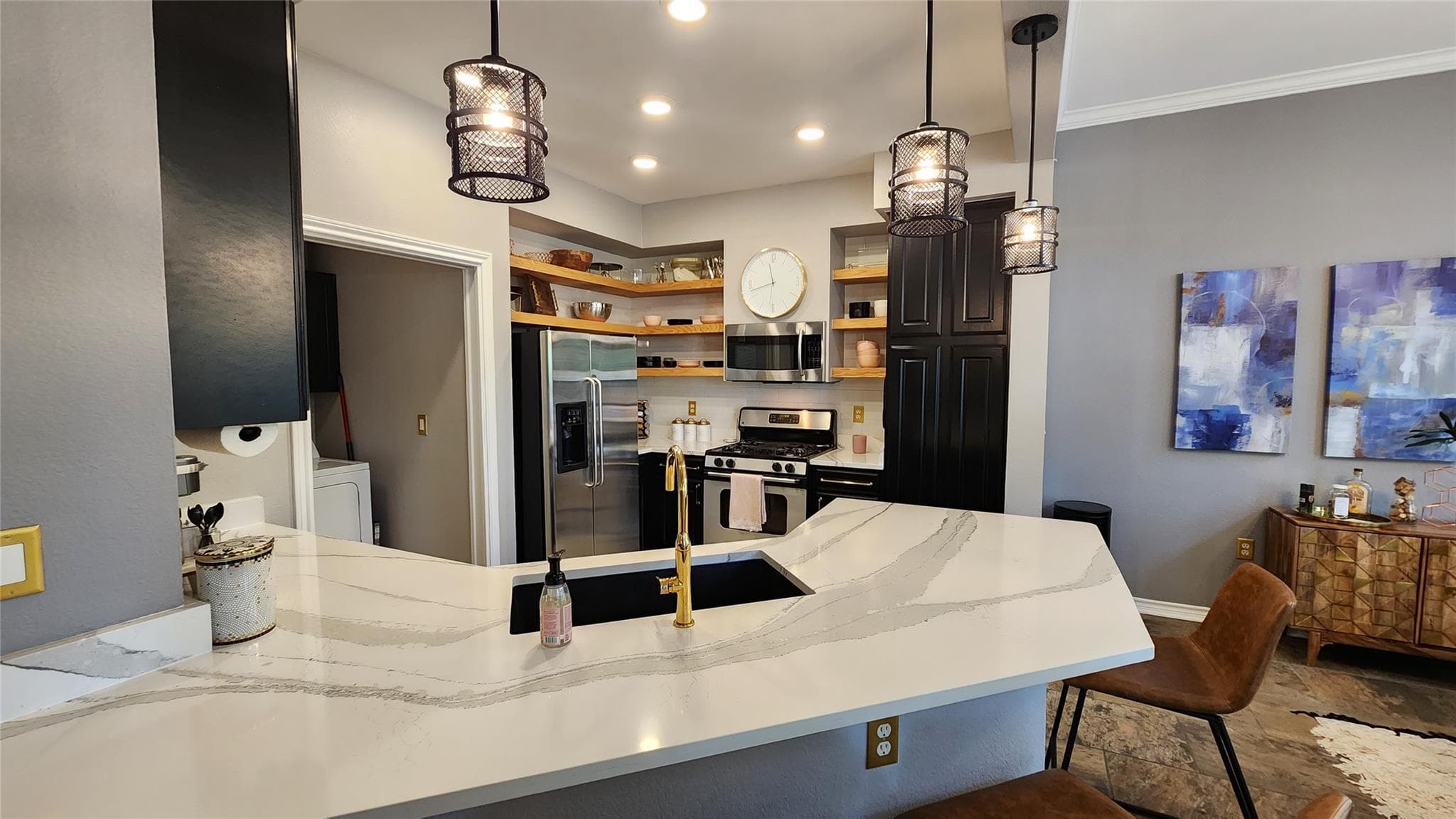 300 San Gabriel Village Blvd #411