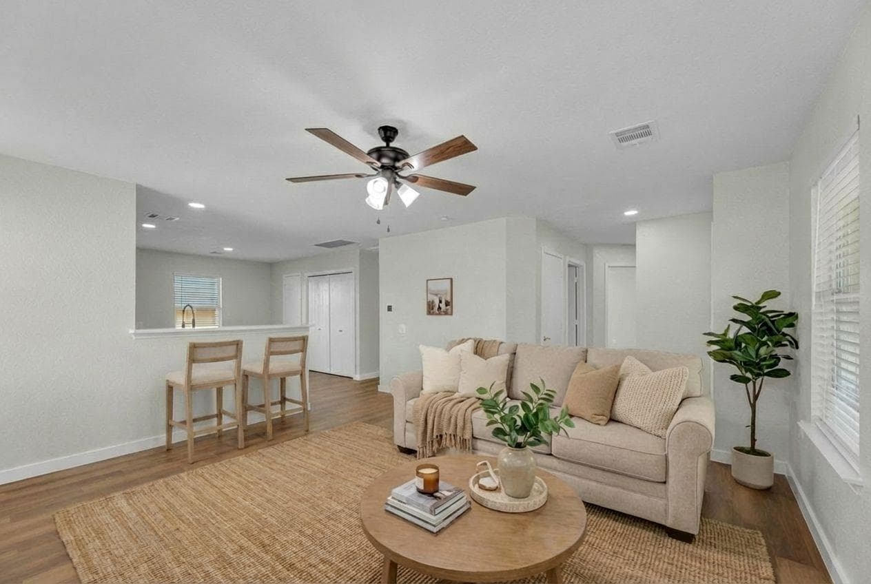 11617 Briarcreek Loop