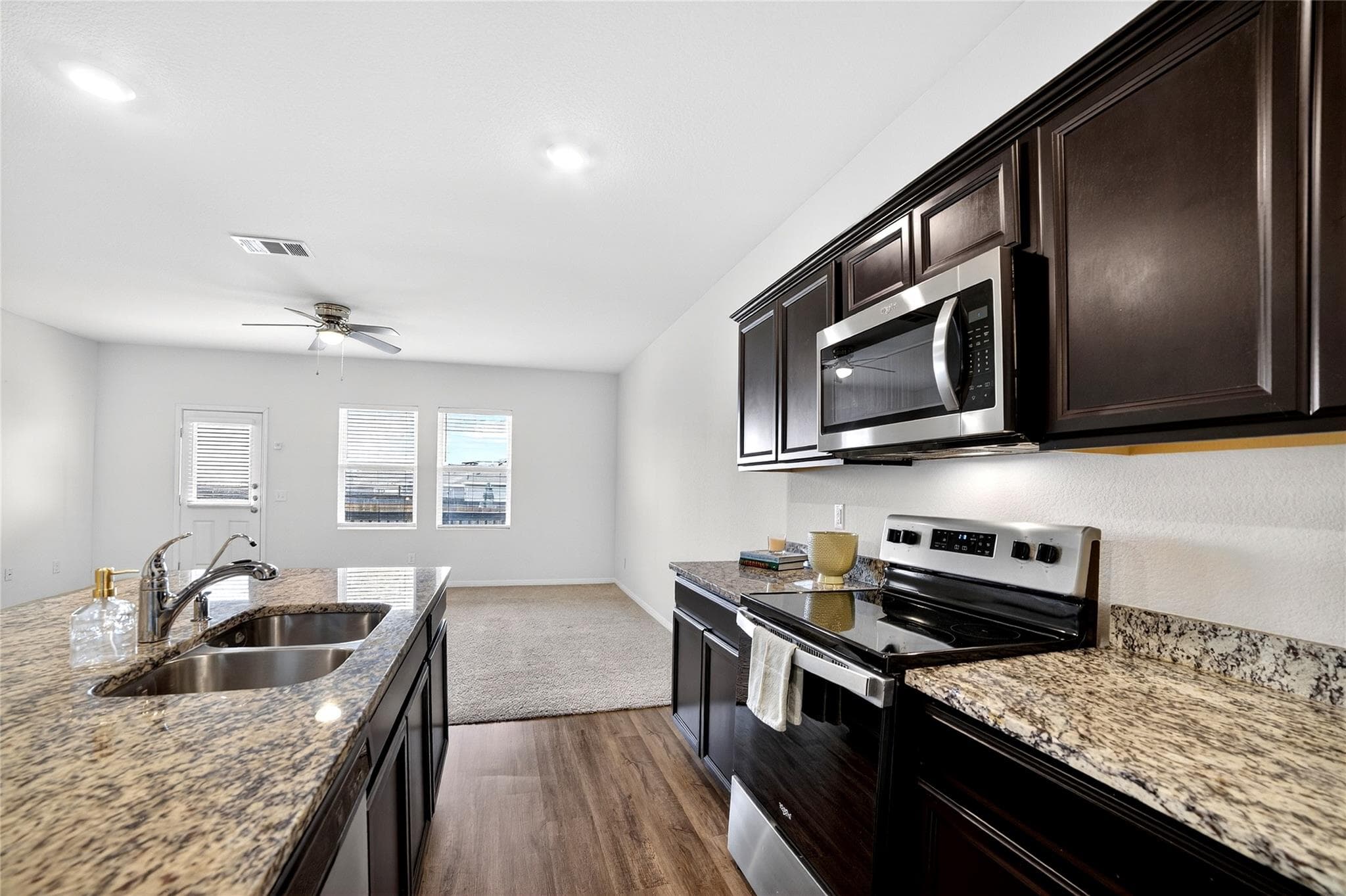 14413 Shooter McGavin None