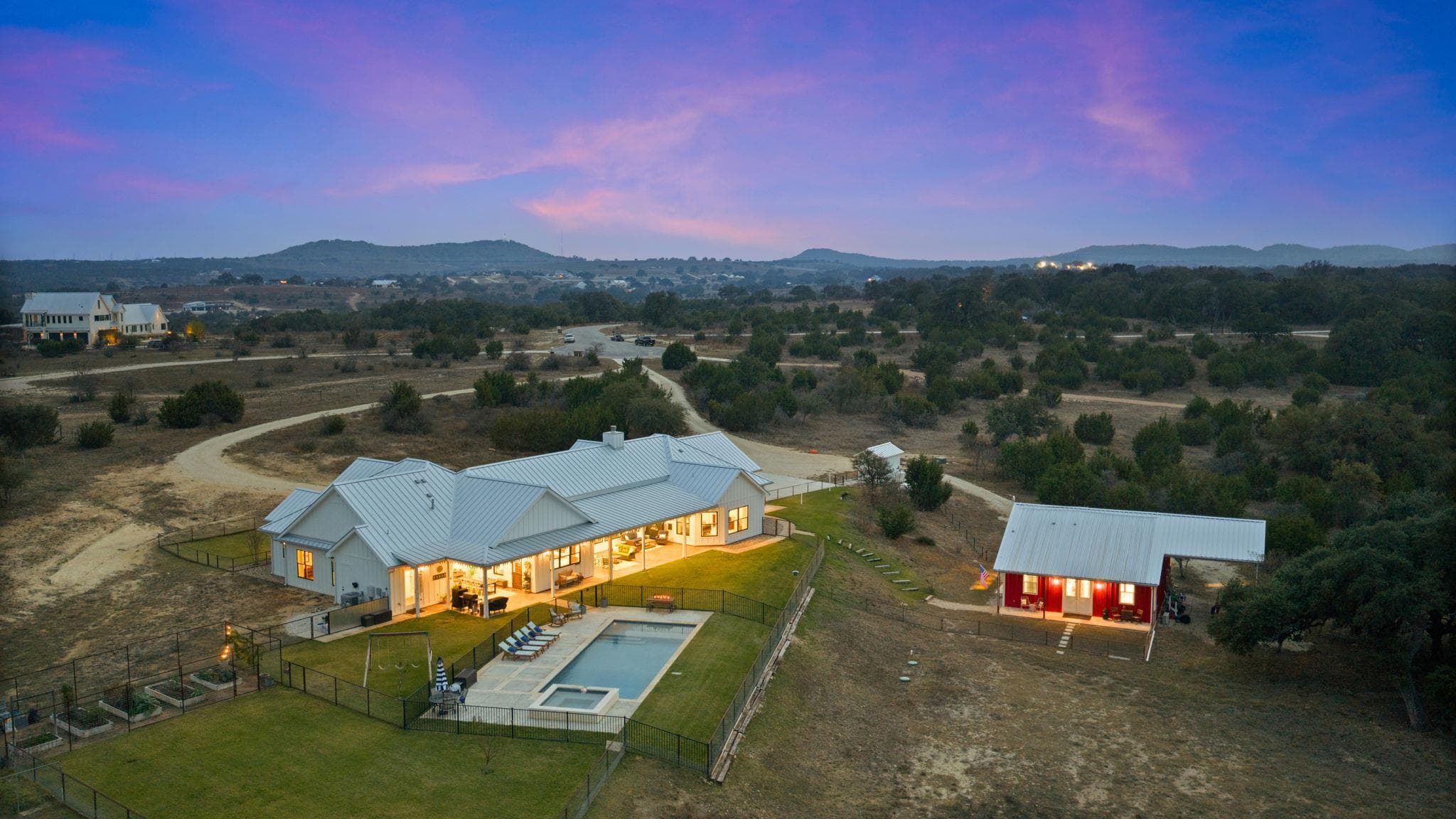 452 Southwick Ranch Rd