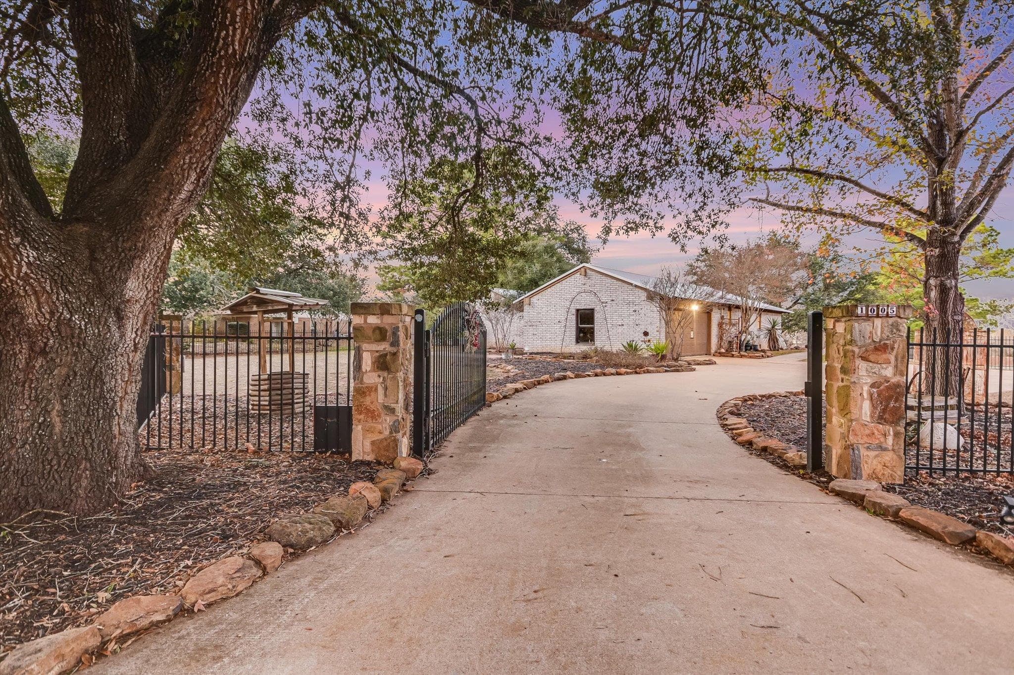1005 Colorado St
