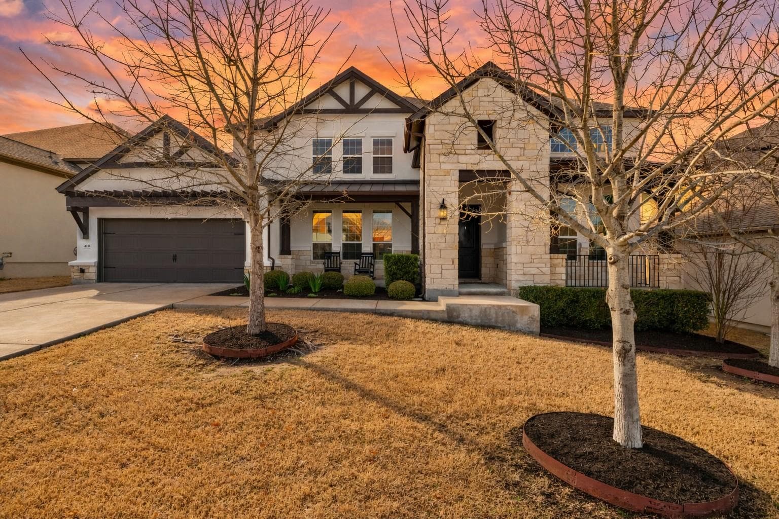 4236 Starry Night Dr