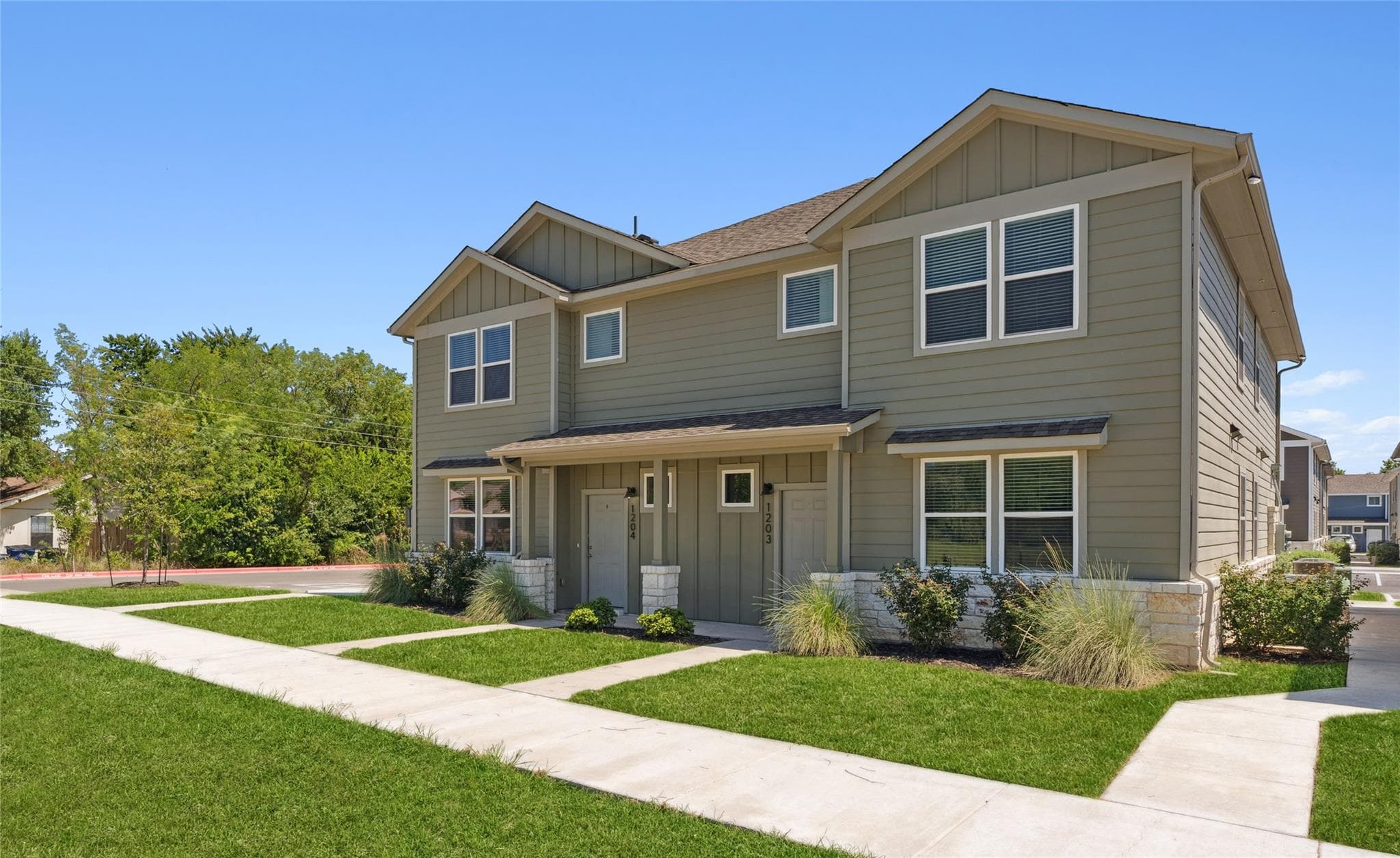 523 Powell Dr #1101