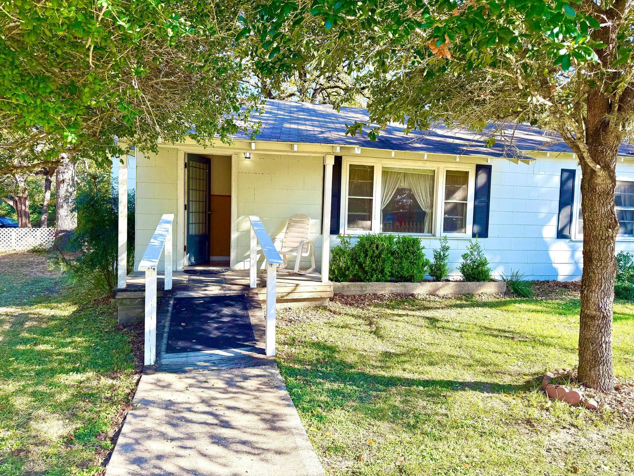 9278 N Highway 77 Hwy