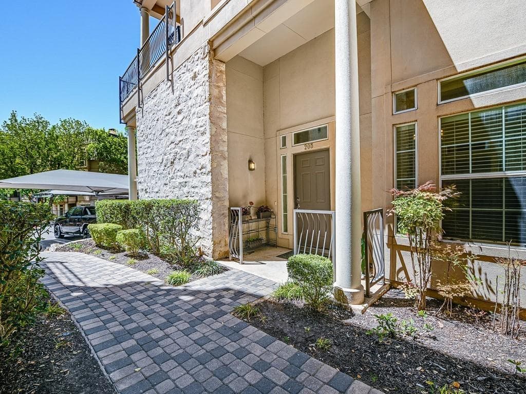 2918 Ranch Road 620 None N #X-205