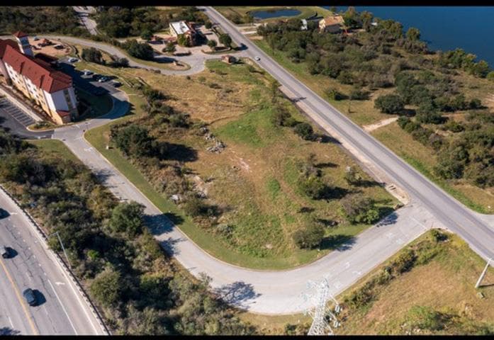 503 W Fm 2147 Hwy