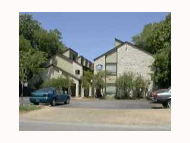 2813 Rio Grande St #8