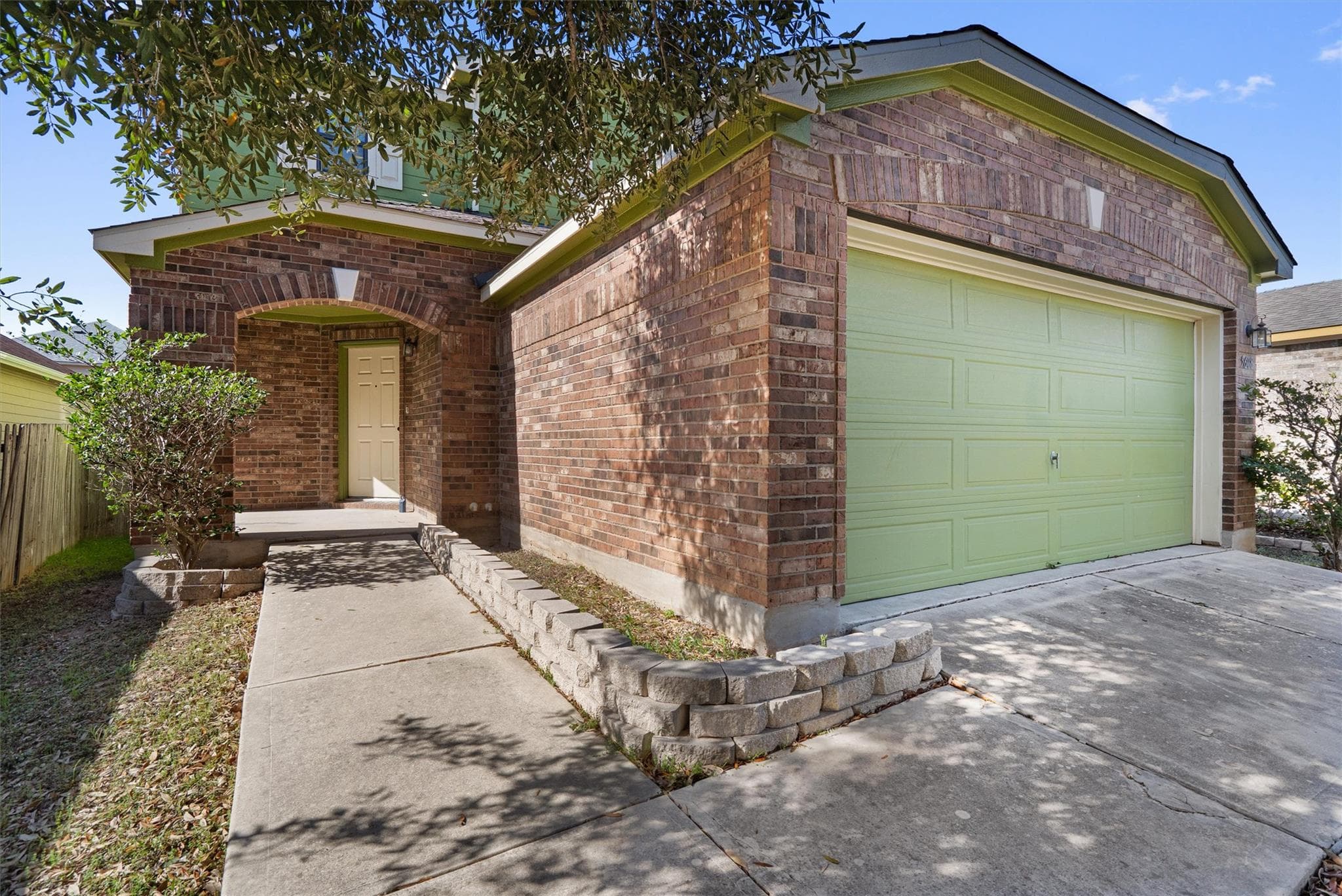 5608 Sunday Silence Dr