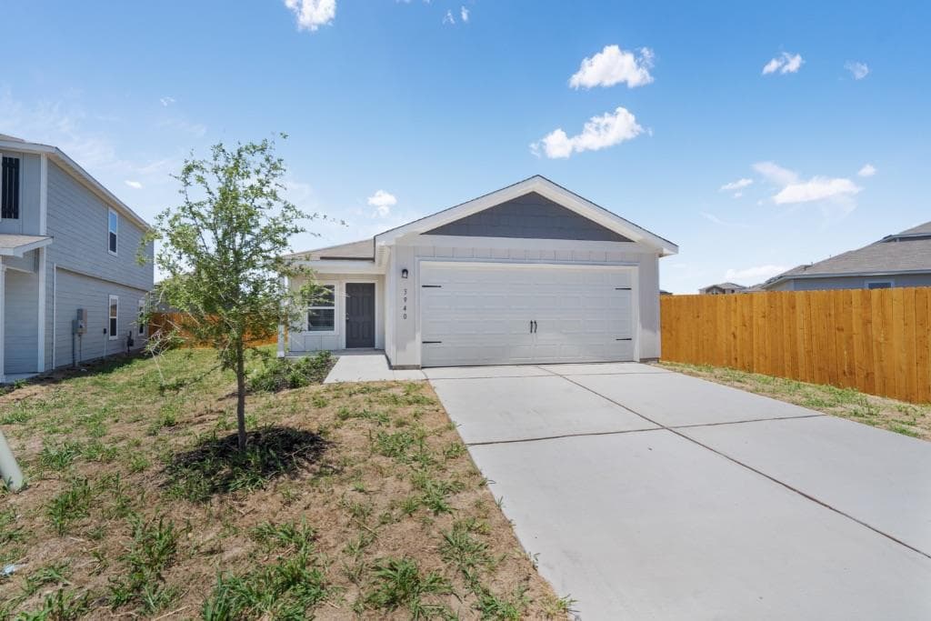 3940 Prairie Creek None