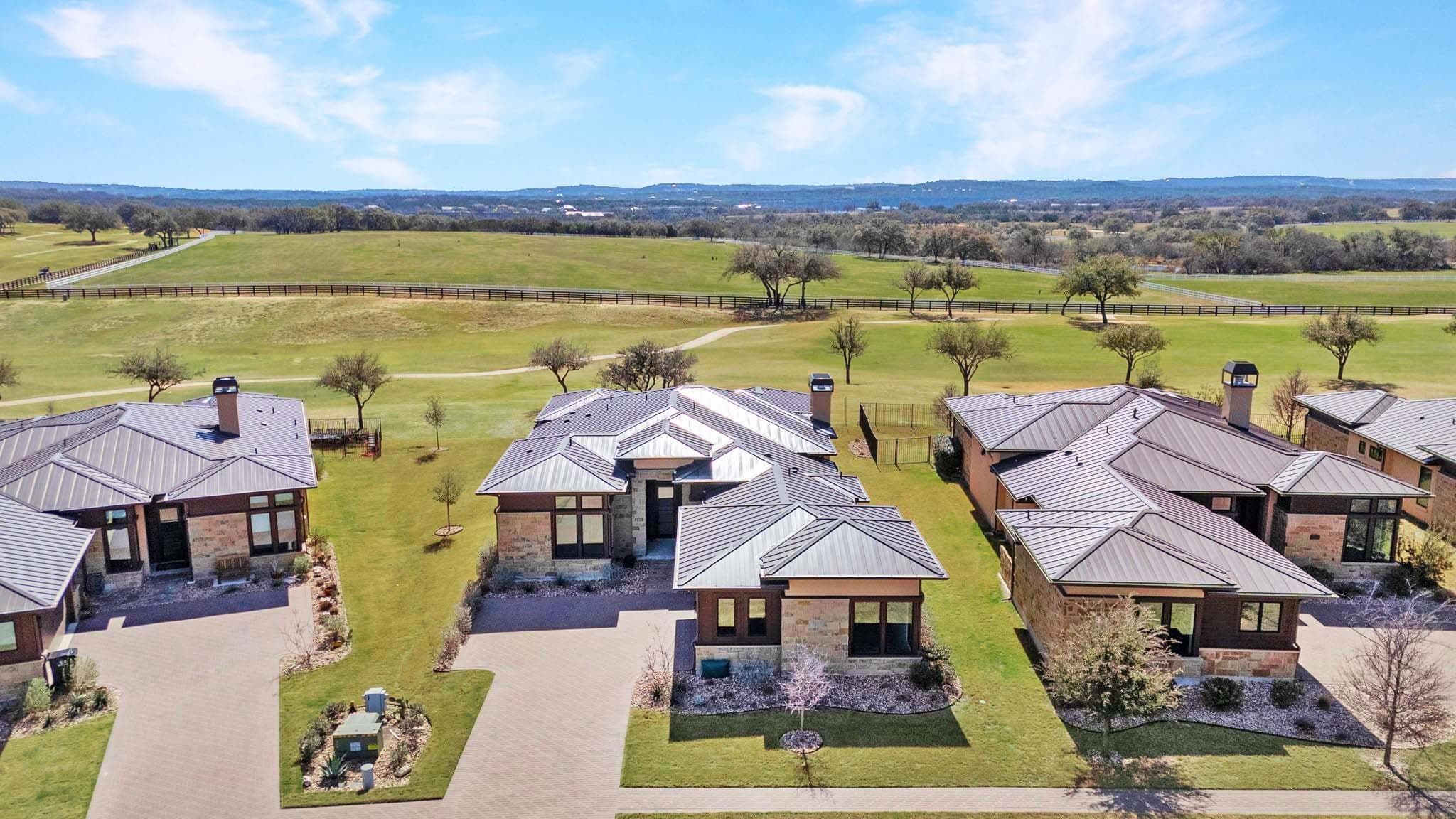 2401 KAHALA SUNSET Dr