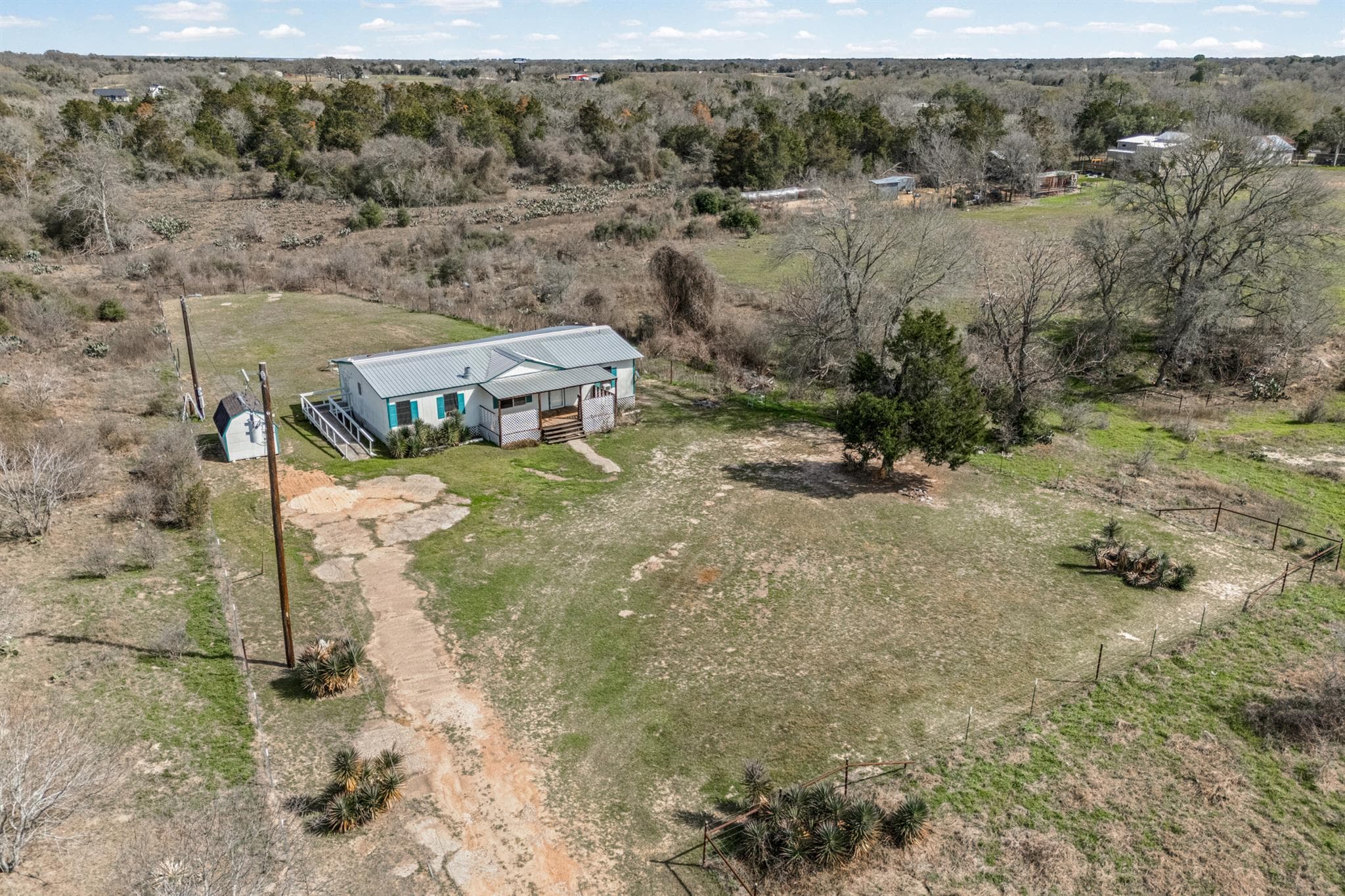 250 McDuffy Ln