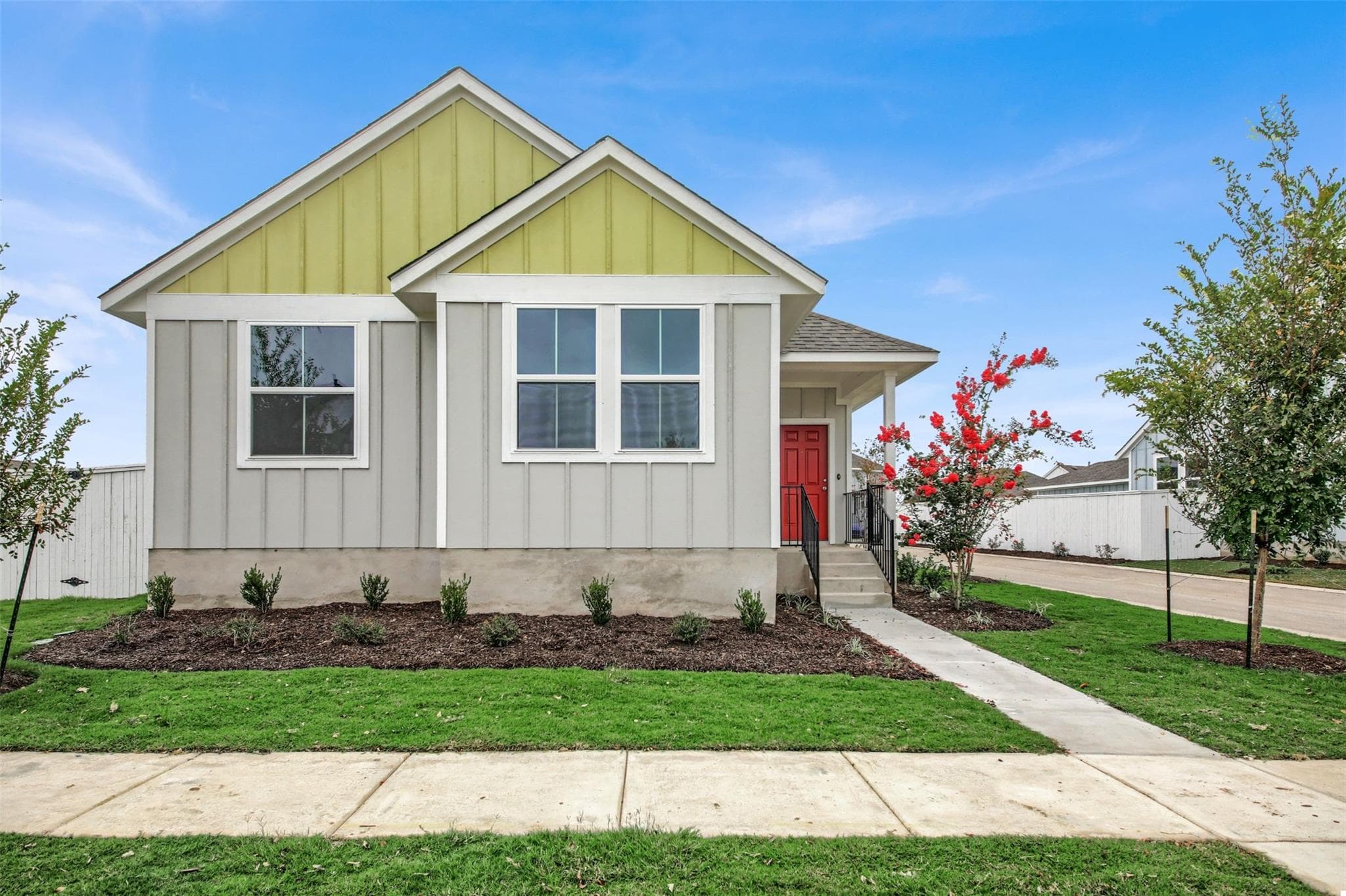 126 Huckleberry Ln