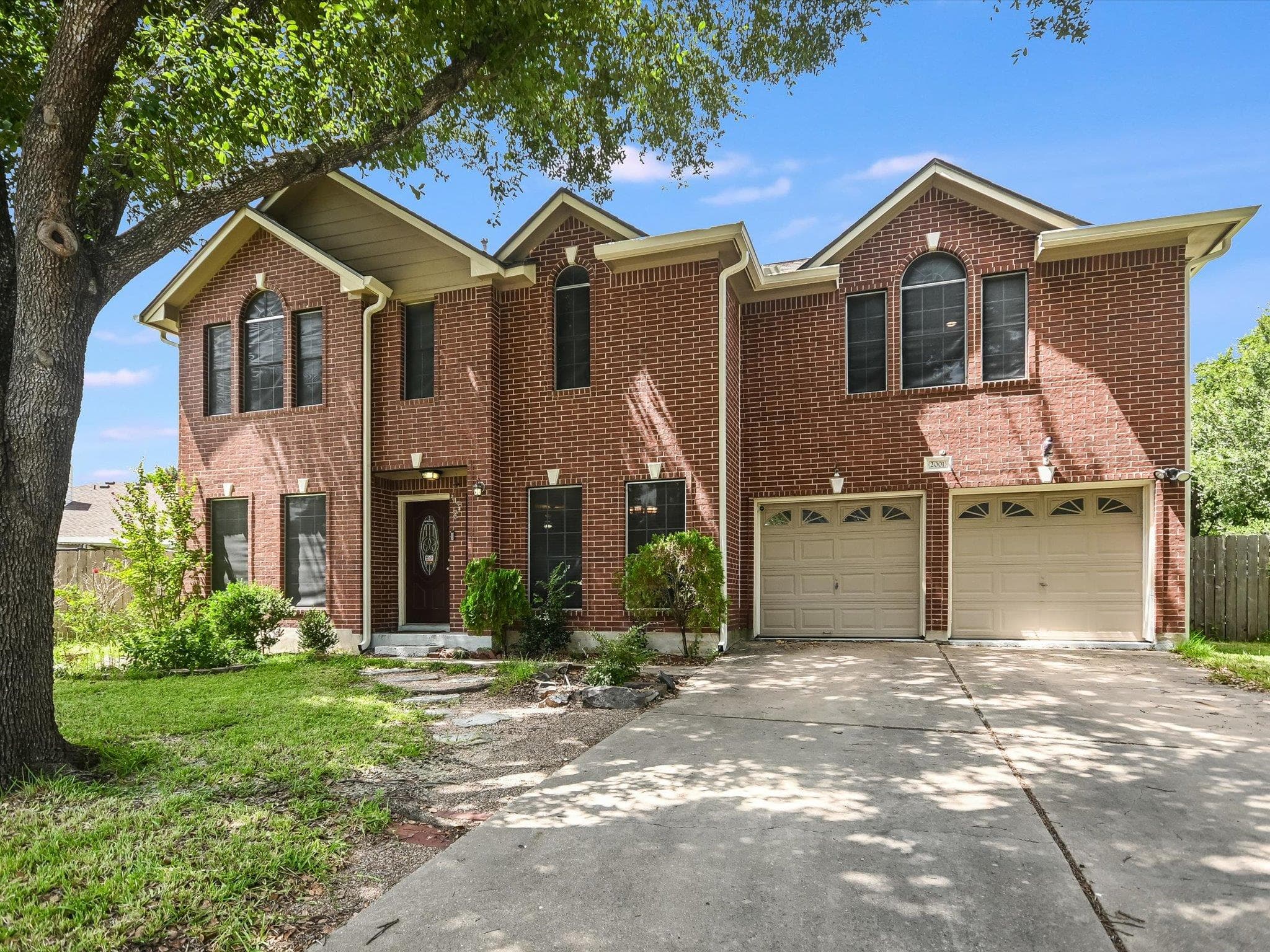 2001 Aster Way