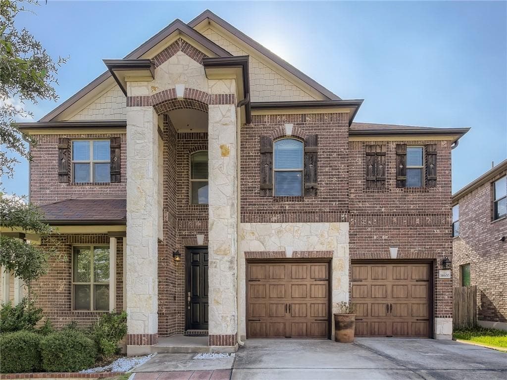14600 Lake Victor Dr