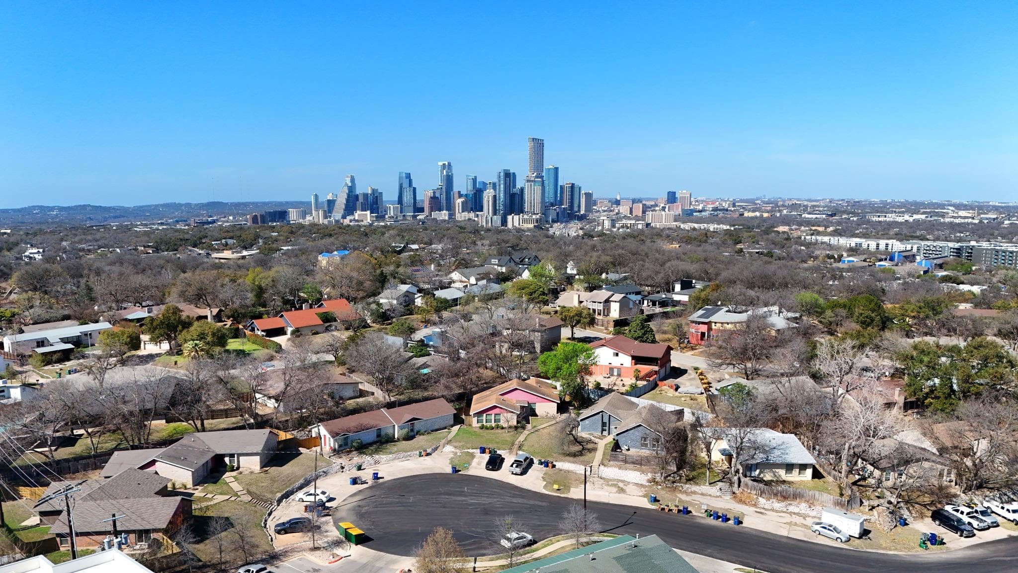 1904 Valley Hill Cir