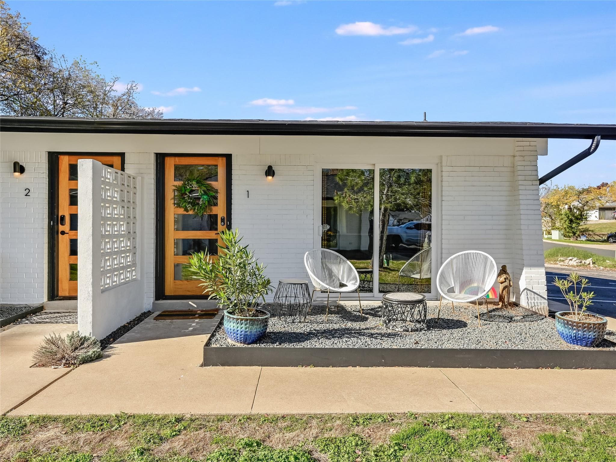 1219 Hollow Creek Dr #1