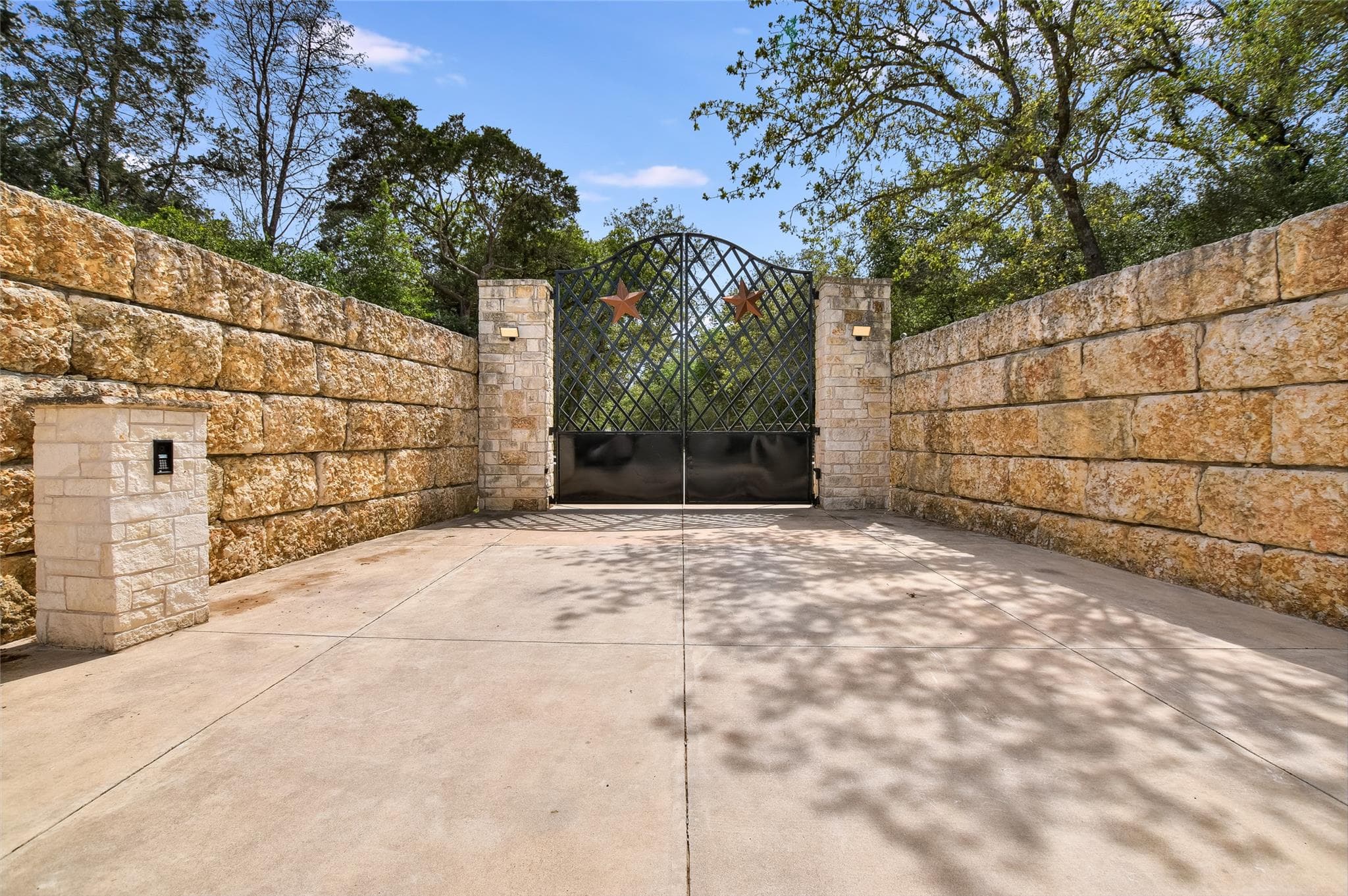 2187 Highway 290 None E
