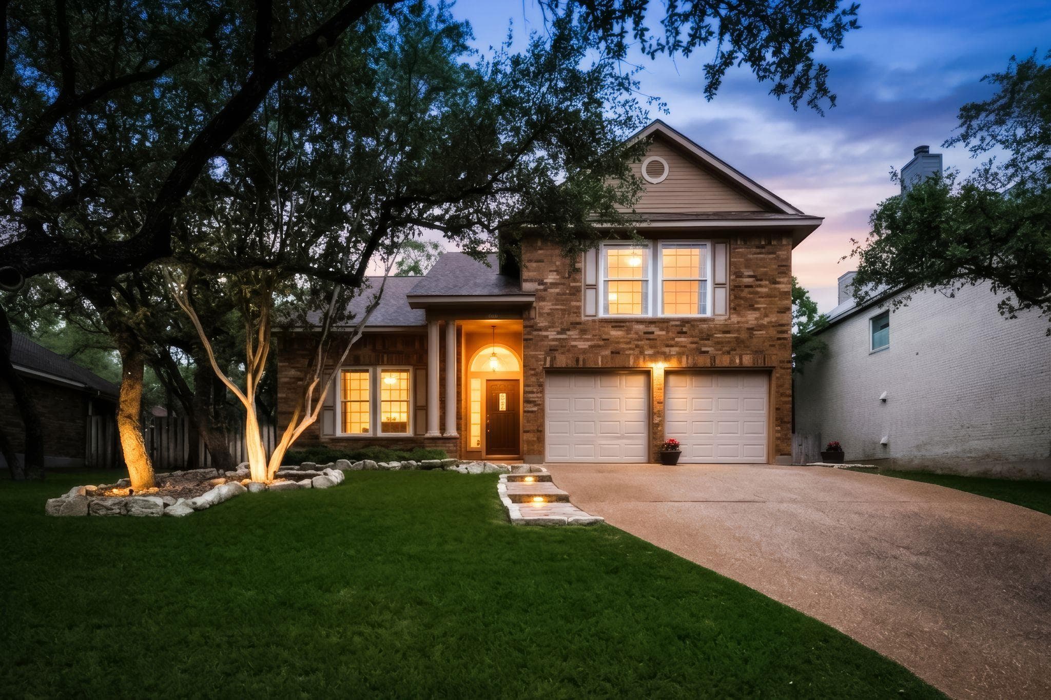 3605 Latimer Dr