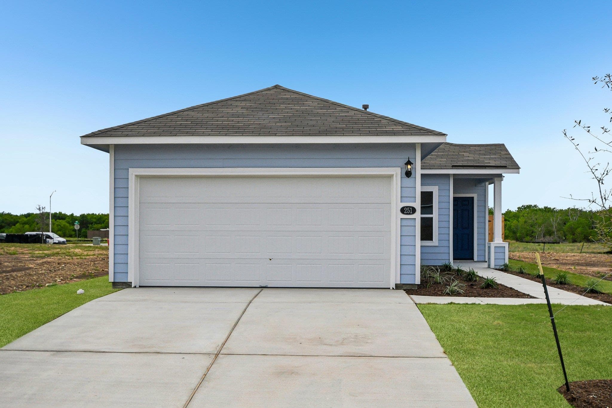 251 Haywood Mnr