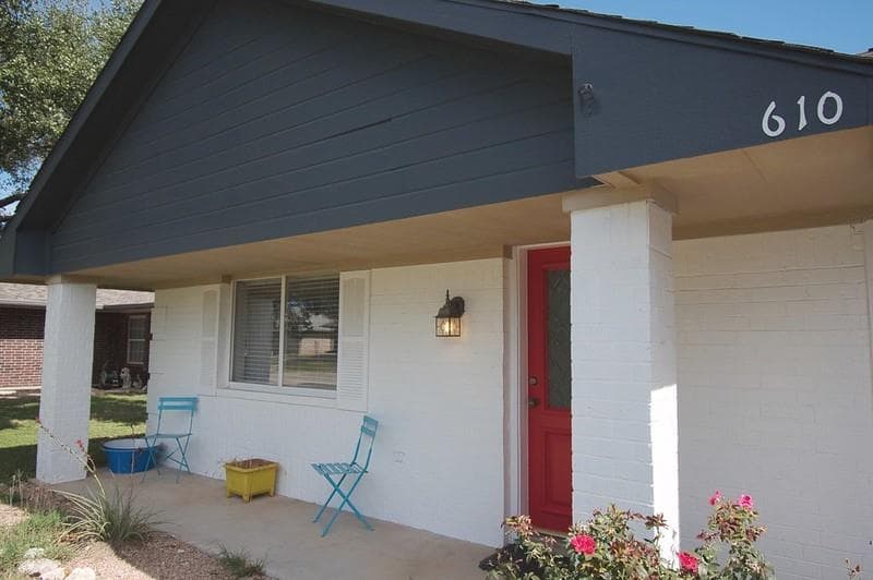 610 Bentwood Dr