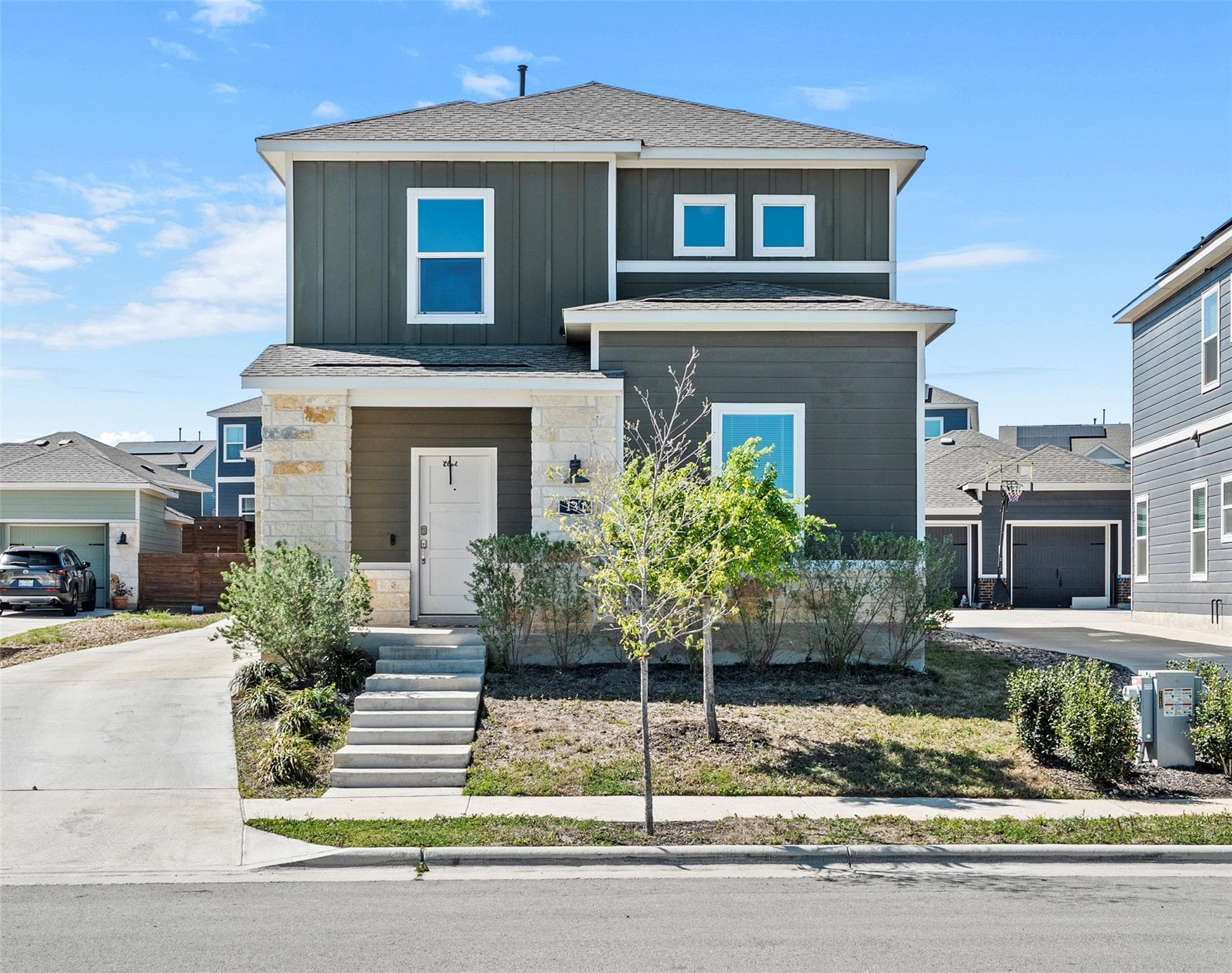 131 Santa Julia None