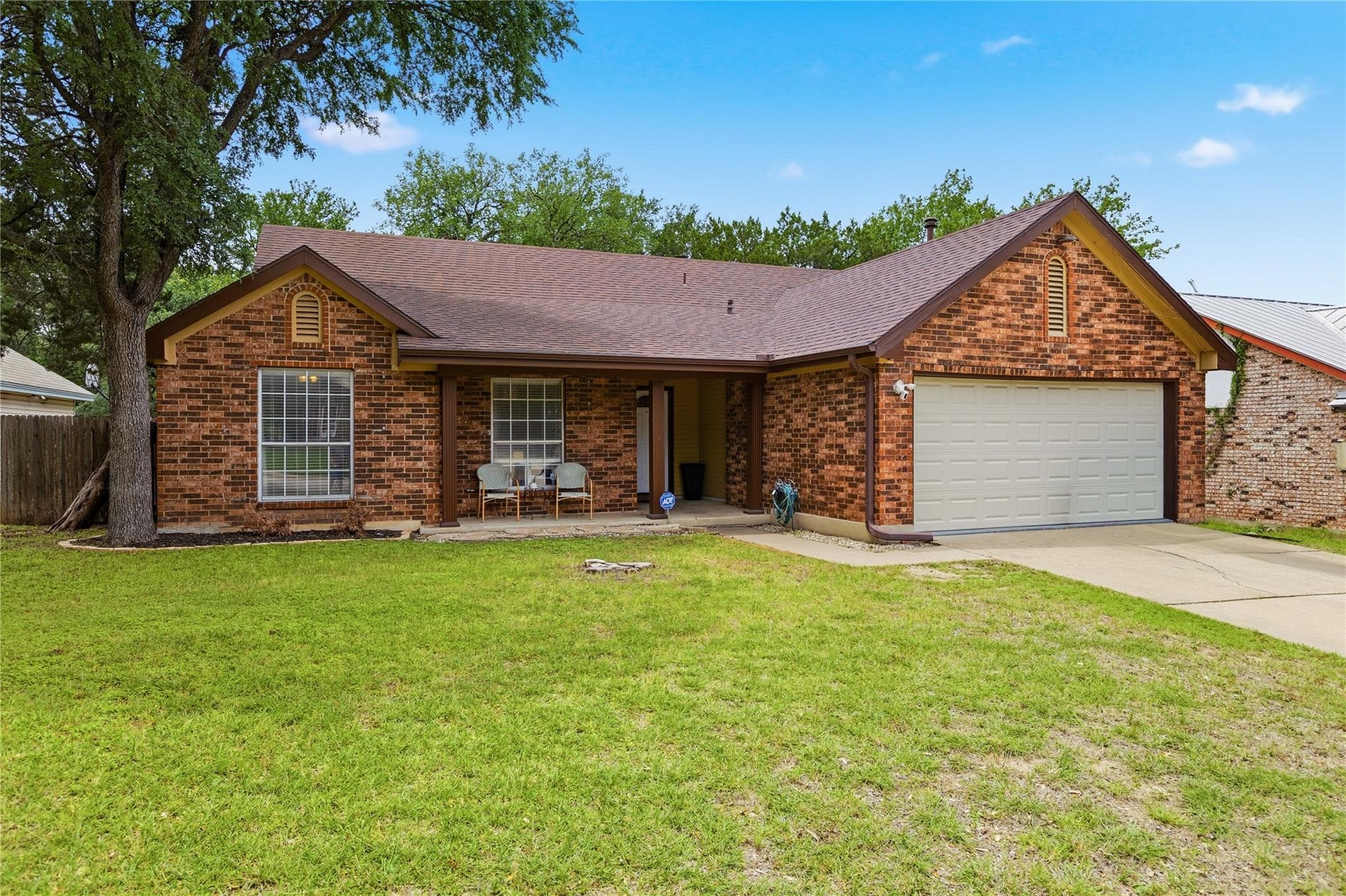 2922 Wickersham Ln