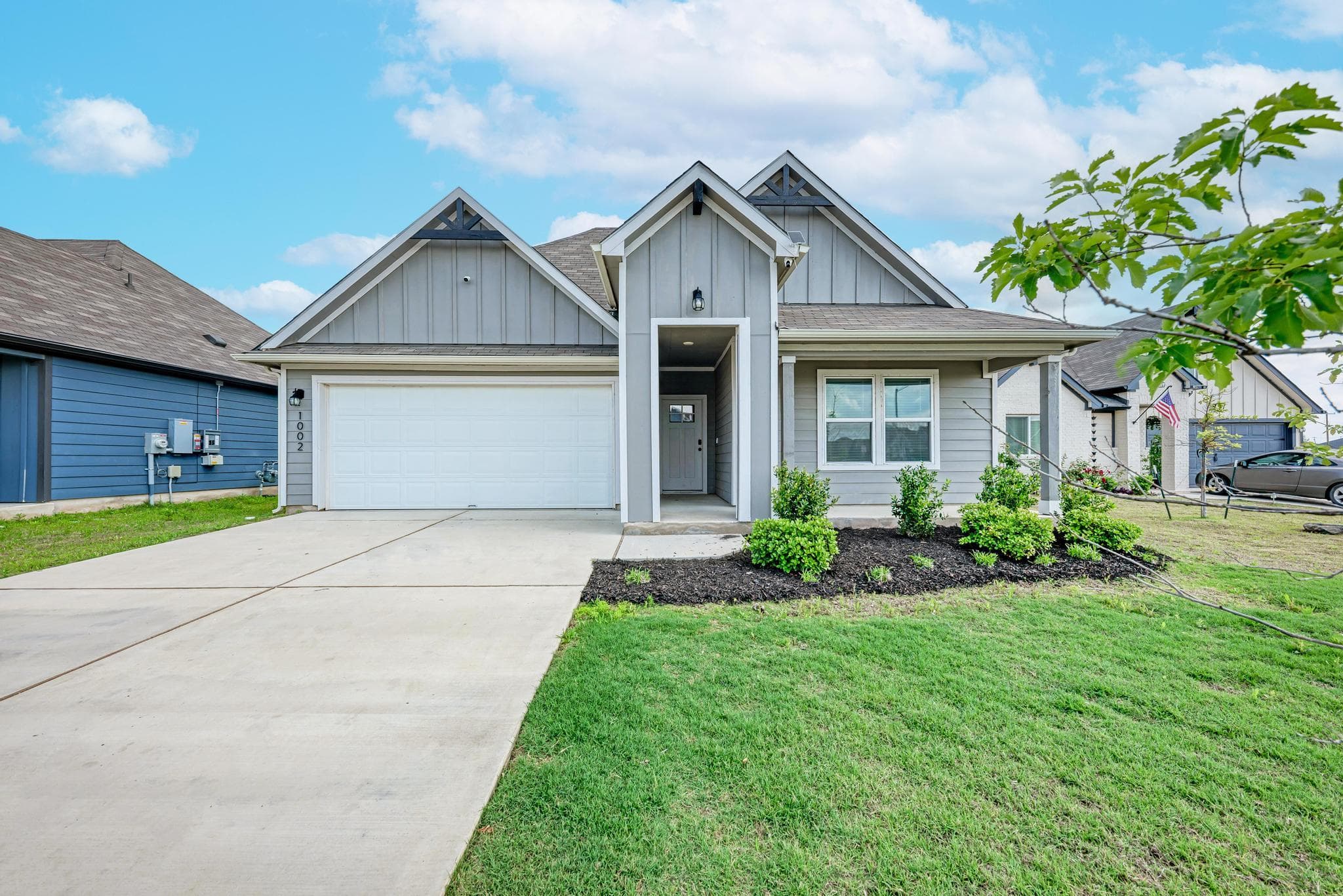 1002 Austin Bayou Dr