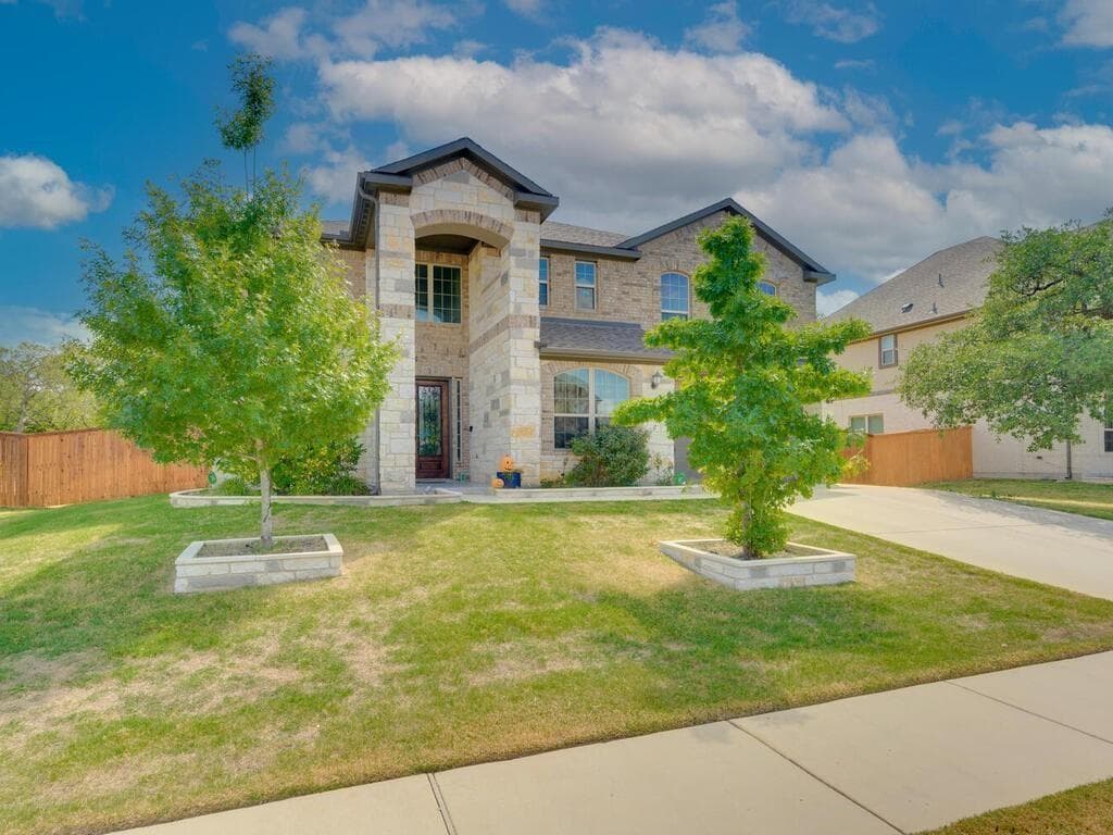 4504 Tanglewood Ests