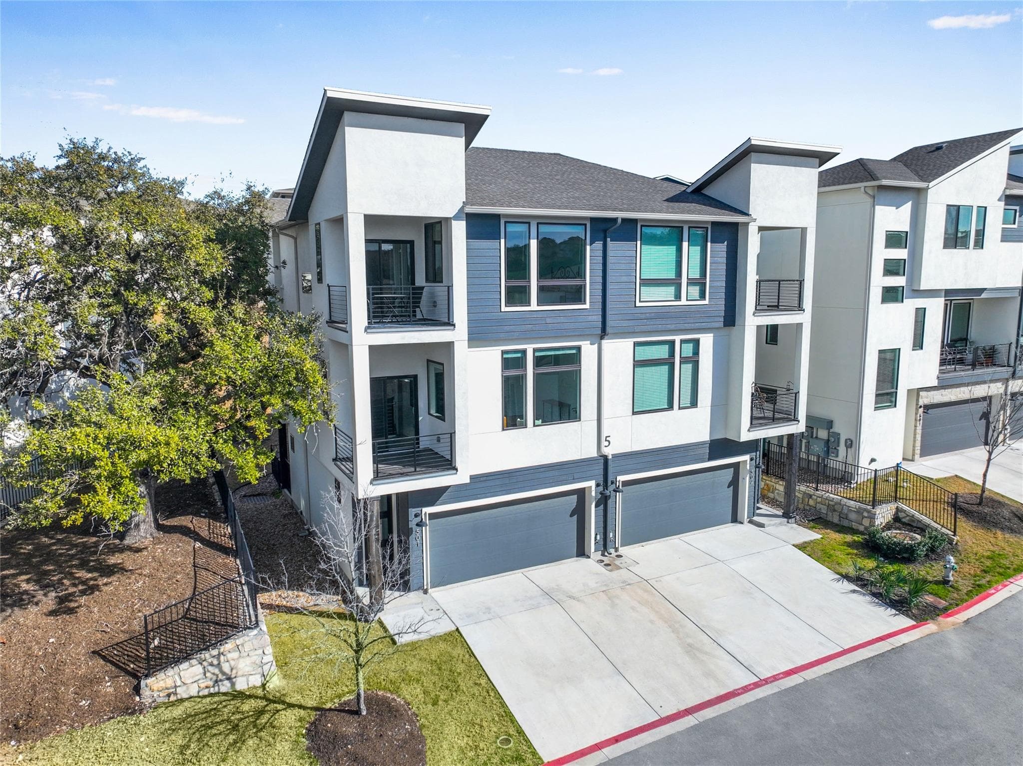 2050 Lohmans Spur Rd #501