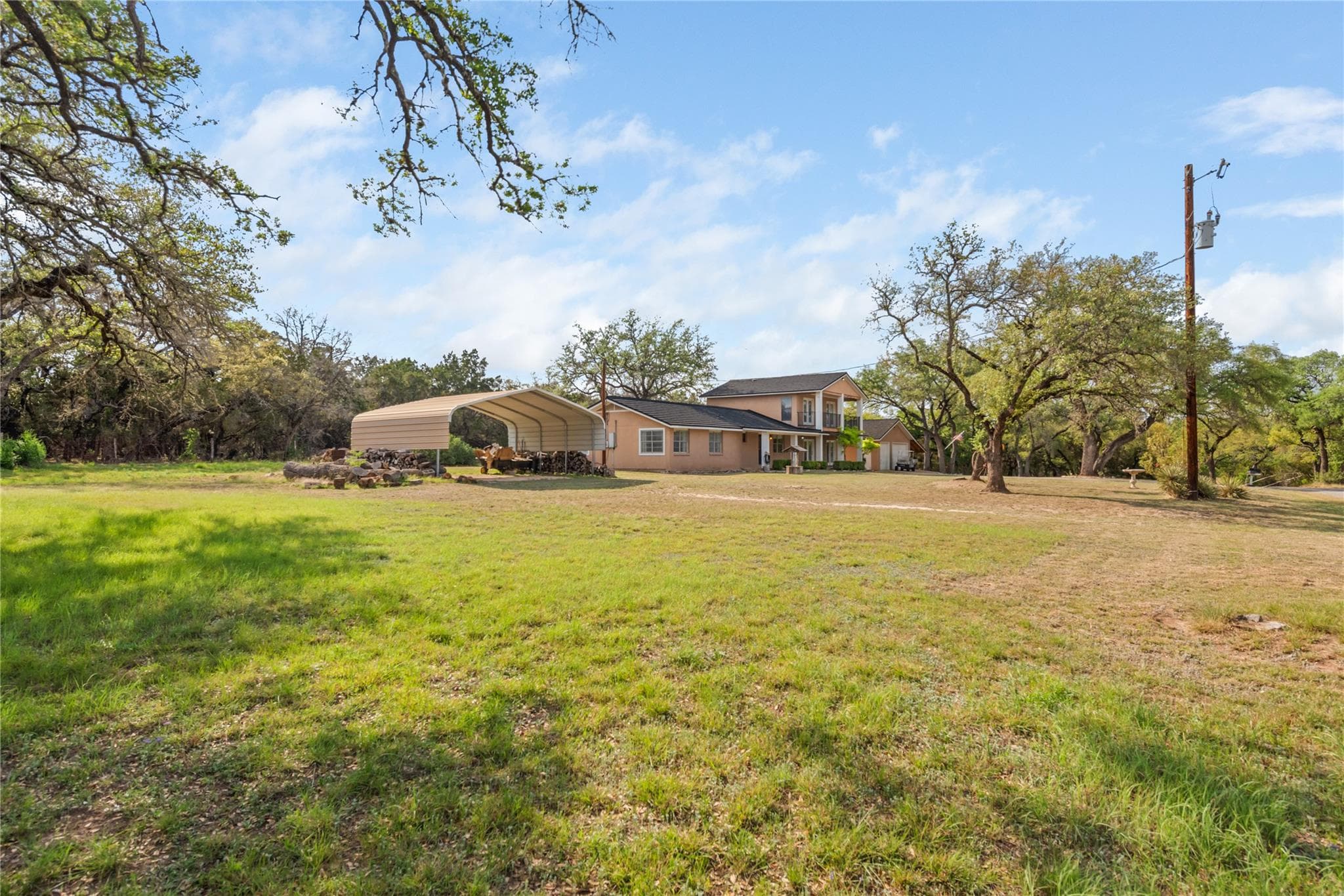 4948 Travis Oaks Dr