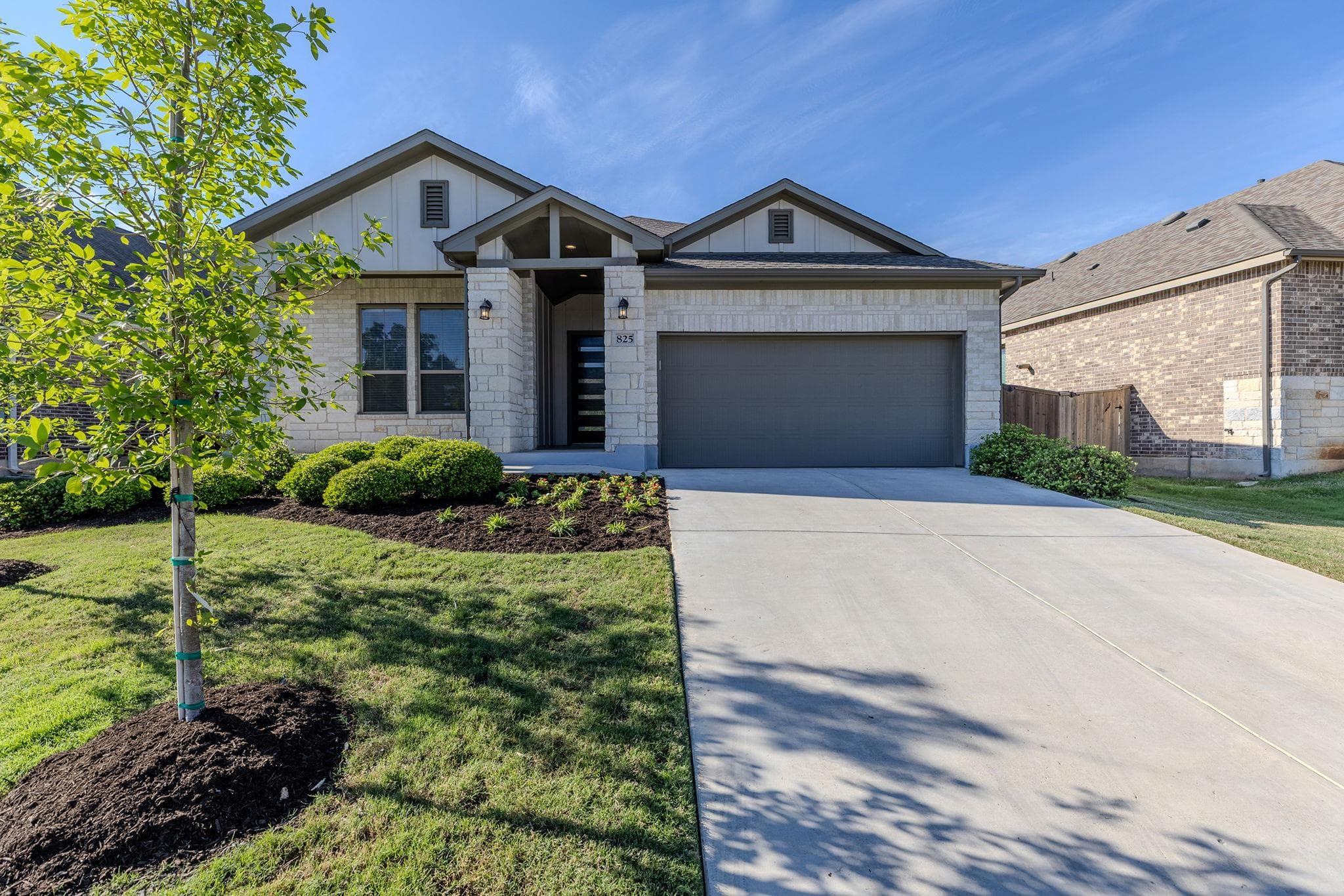 825 Whitetail Dr