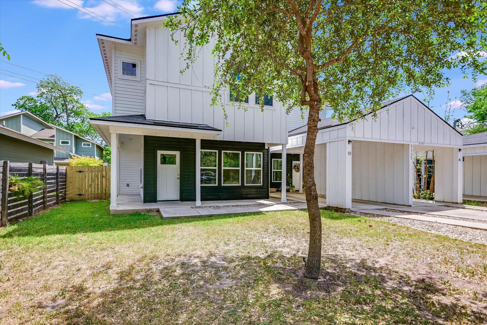 1121 Walton Ln #B